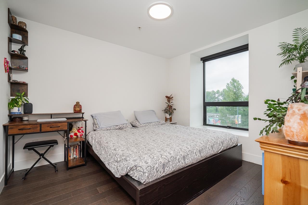 309 83 MOODY STREET Unit: 309