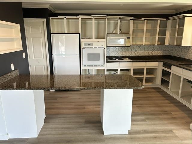 401 1350 VIDAL STREET Unit: 401