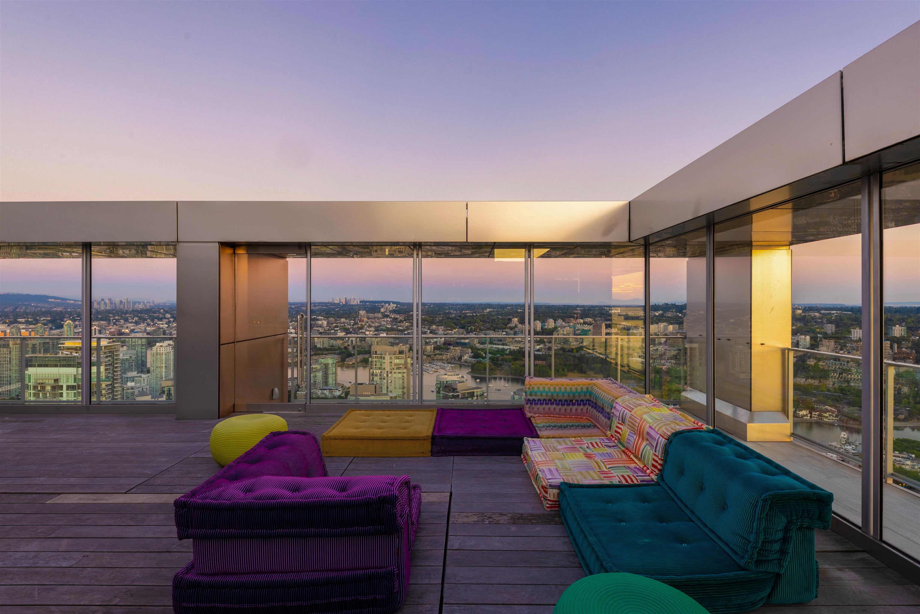 PH1 1480 HOWE STREET Unit: PH1