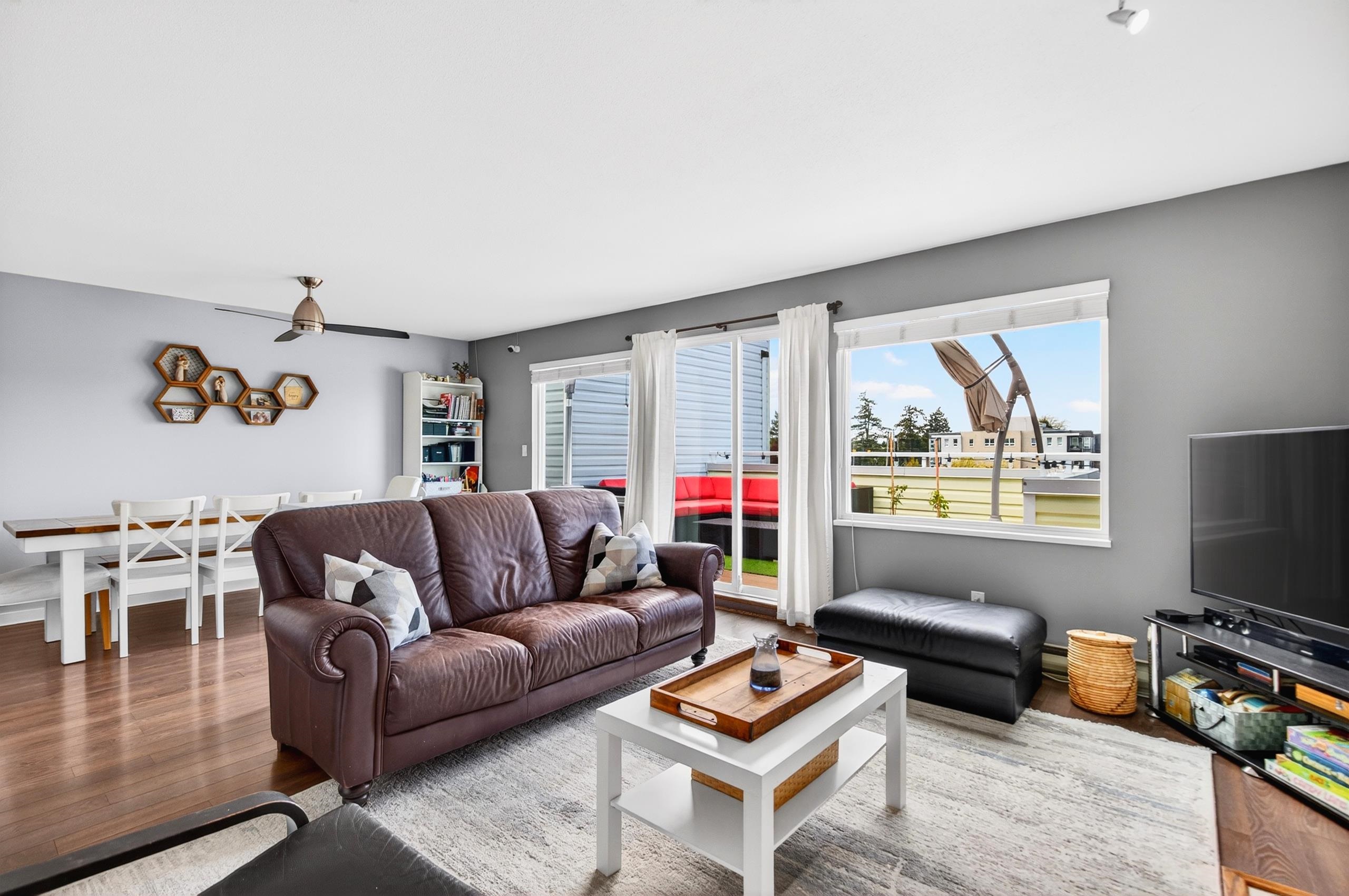 19 5661 LADNER TRUNK ROAD Unit: 19