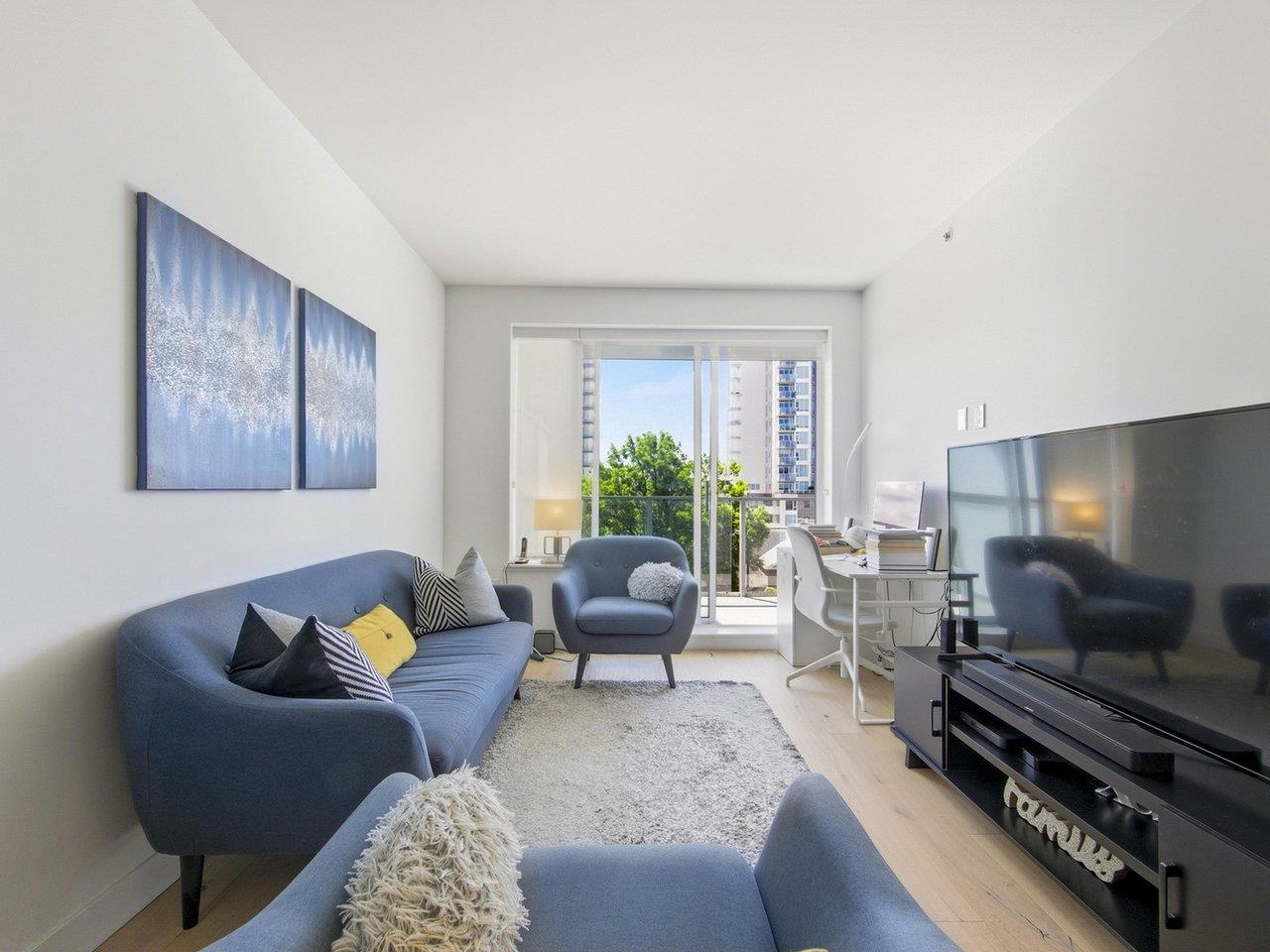 402 5693 ELIZABETH STREET Unit: 402