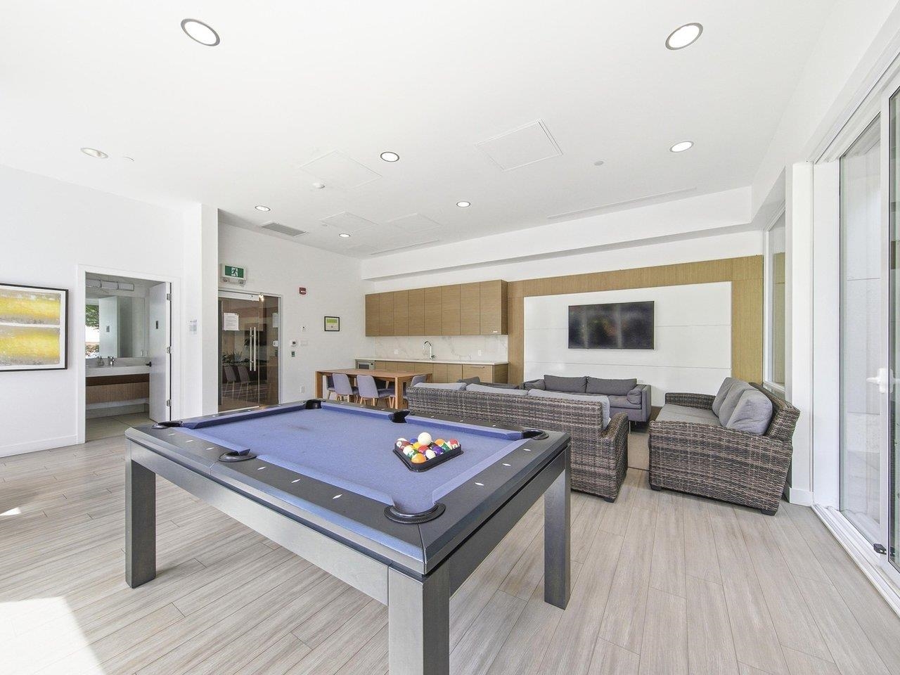 402 5693 ELIZABETH STREET Unit: 402