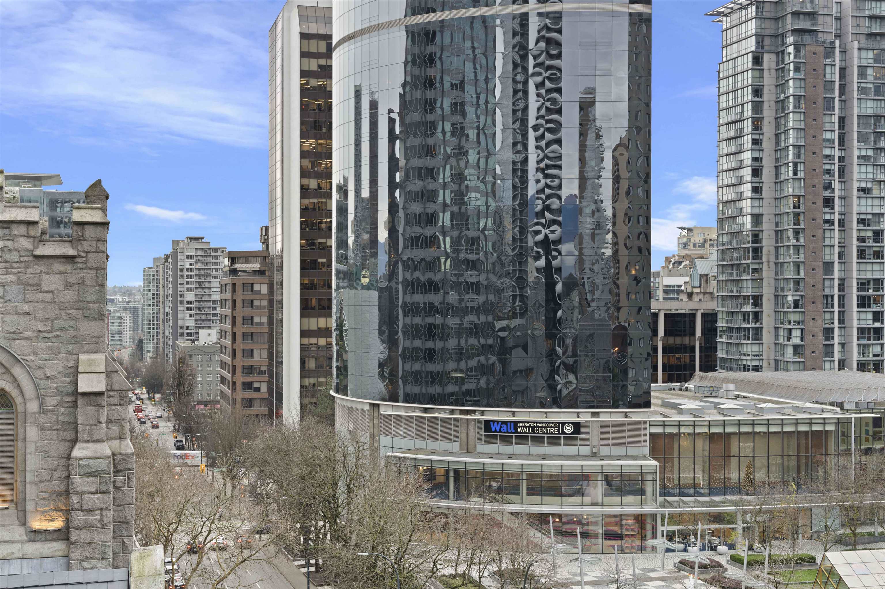 702 1033 NELSON STREET Unit: 702