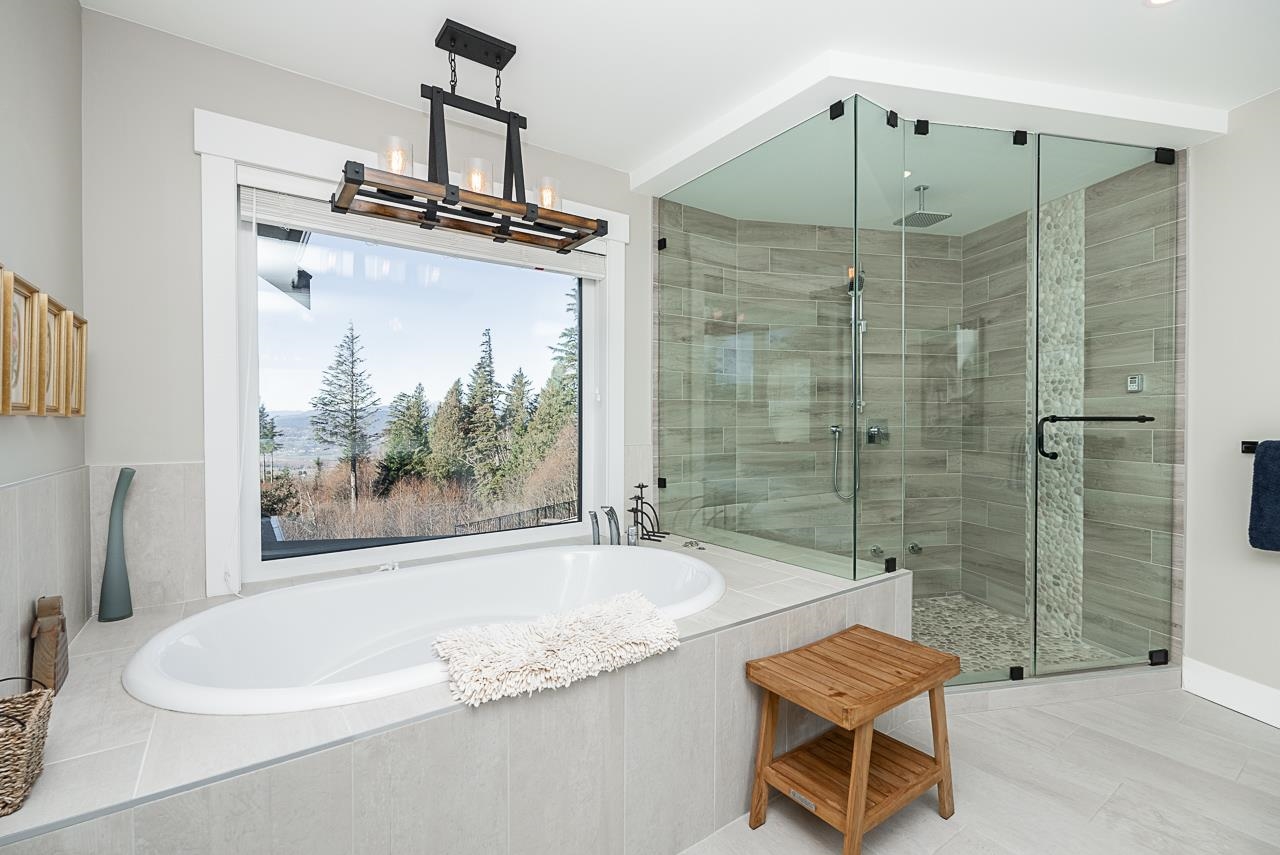 12 37885 BAKSTAD ROAD Unit: 12