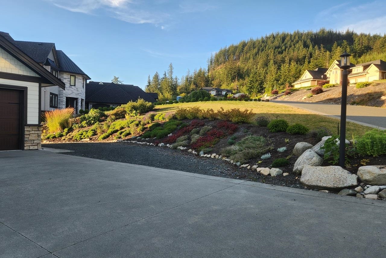 12 37885 BAKSTAD ROAD Unit: 12