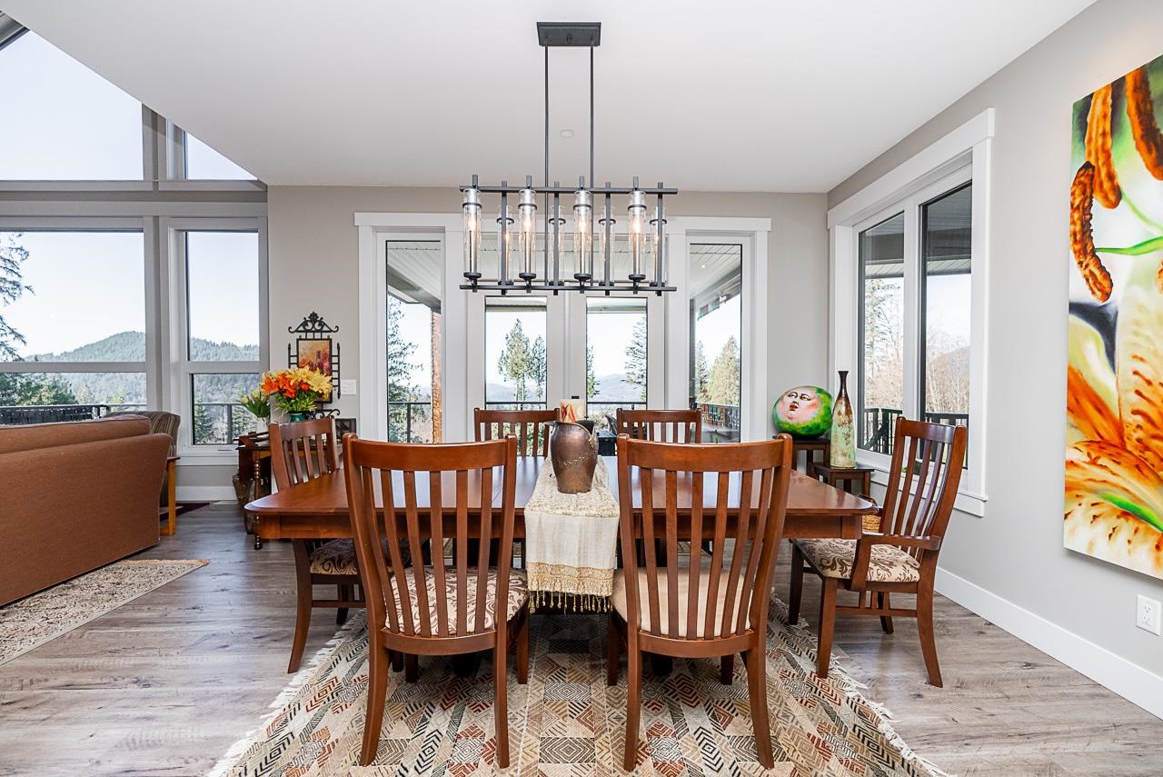 12 37885 BAKSTAD ROAD Unit: 12