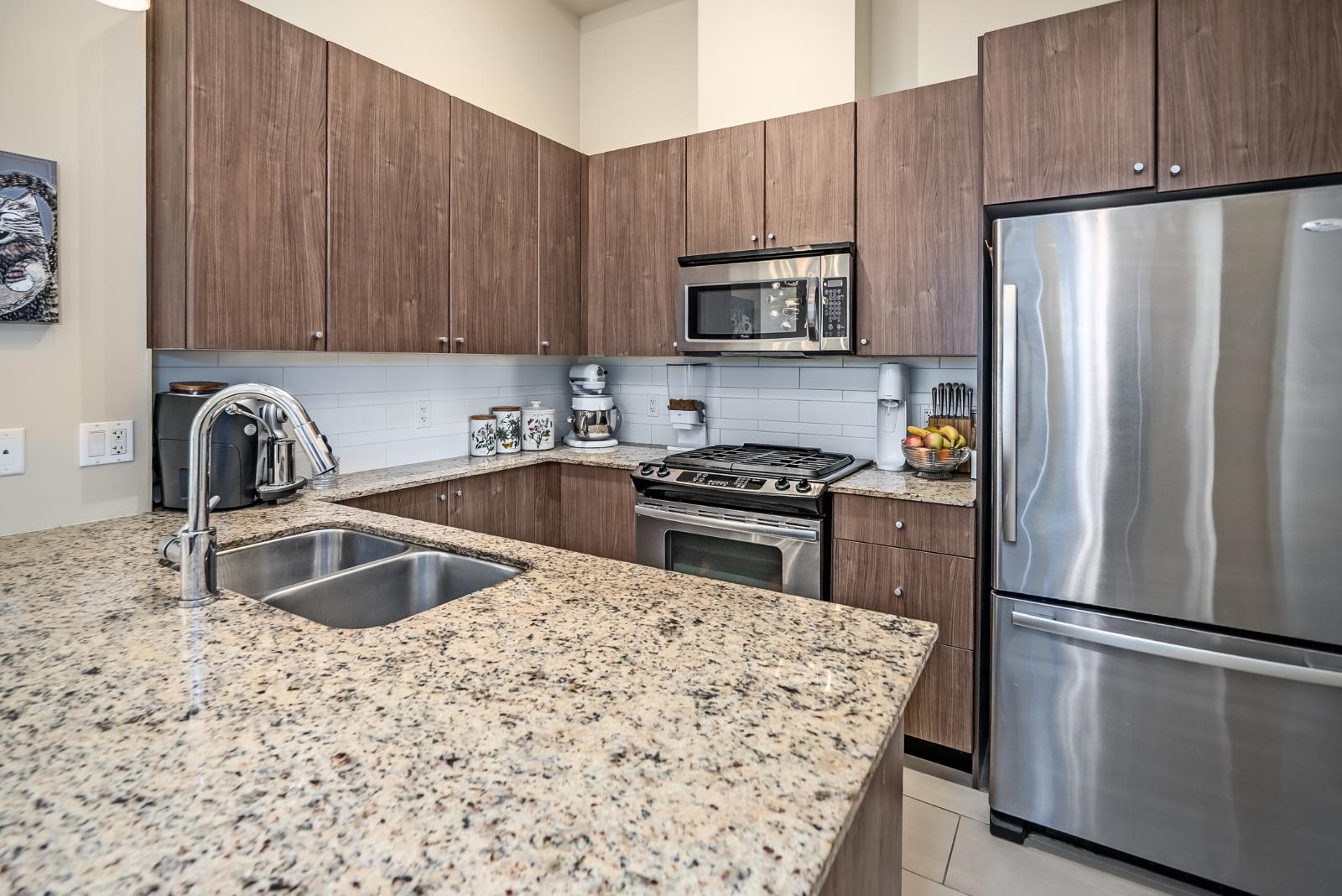 301 280 ROSS DRIVE Unit: 301