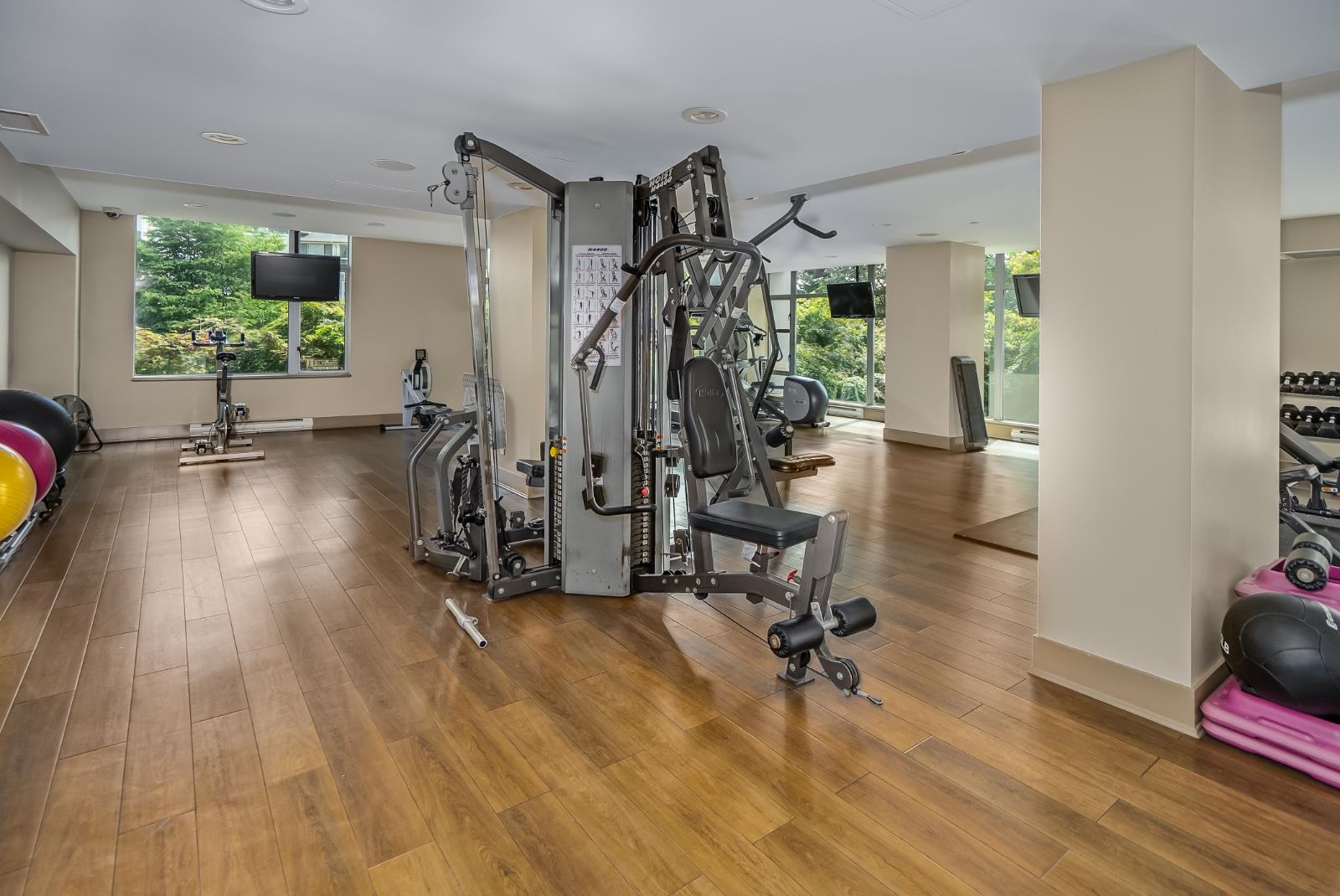 301 280 ROSS DRIVE Unit: 301