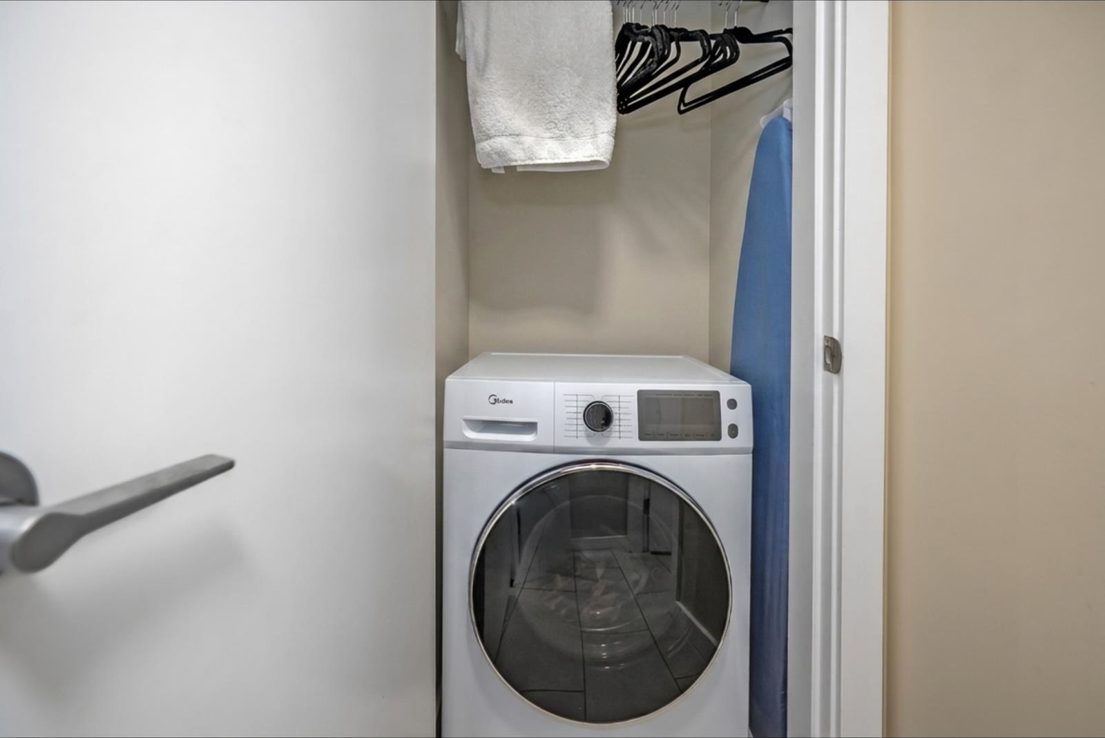 301 280 ROSS DRIVE Unit: 301