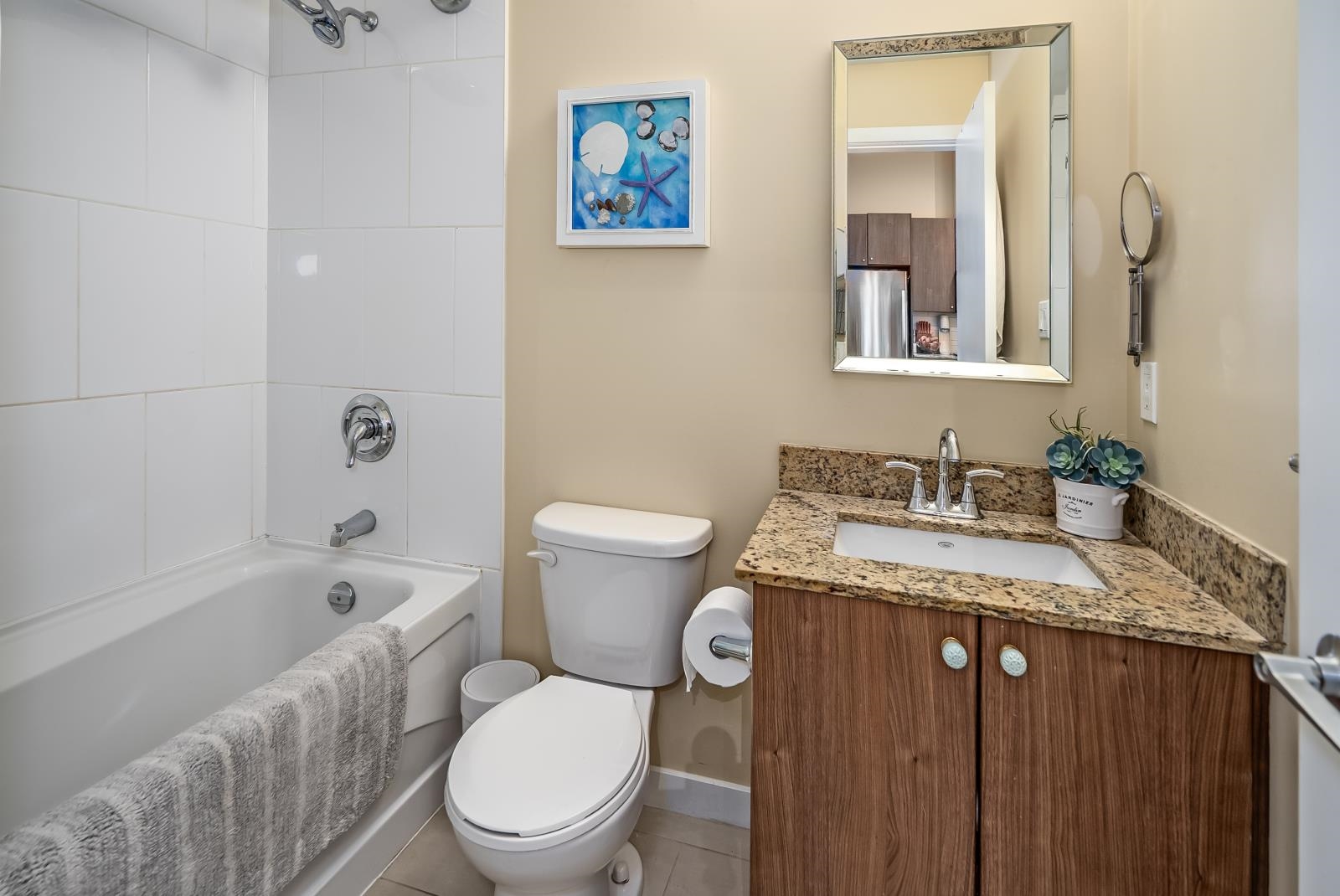 301 280 ROSS DRIVE Unit: 301