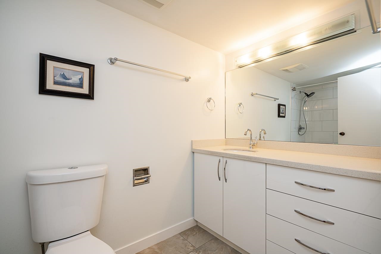 309 2101 MCMULLEN AVENUE Unit: 309