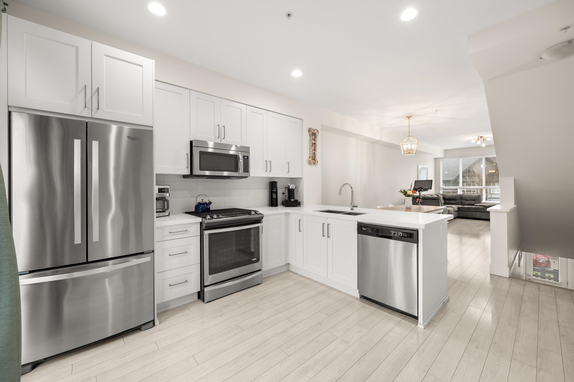 21 8570 204 STREET Unit: 21