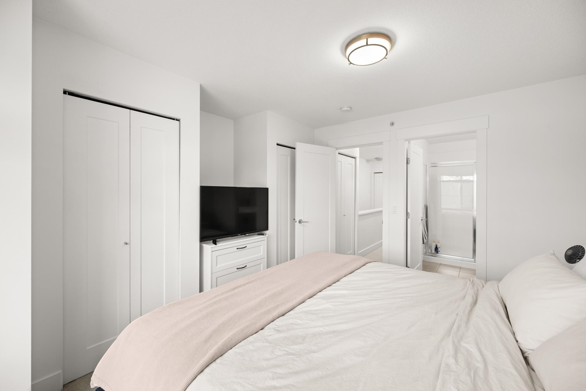 21 8570 204 STREET Unit: 21