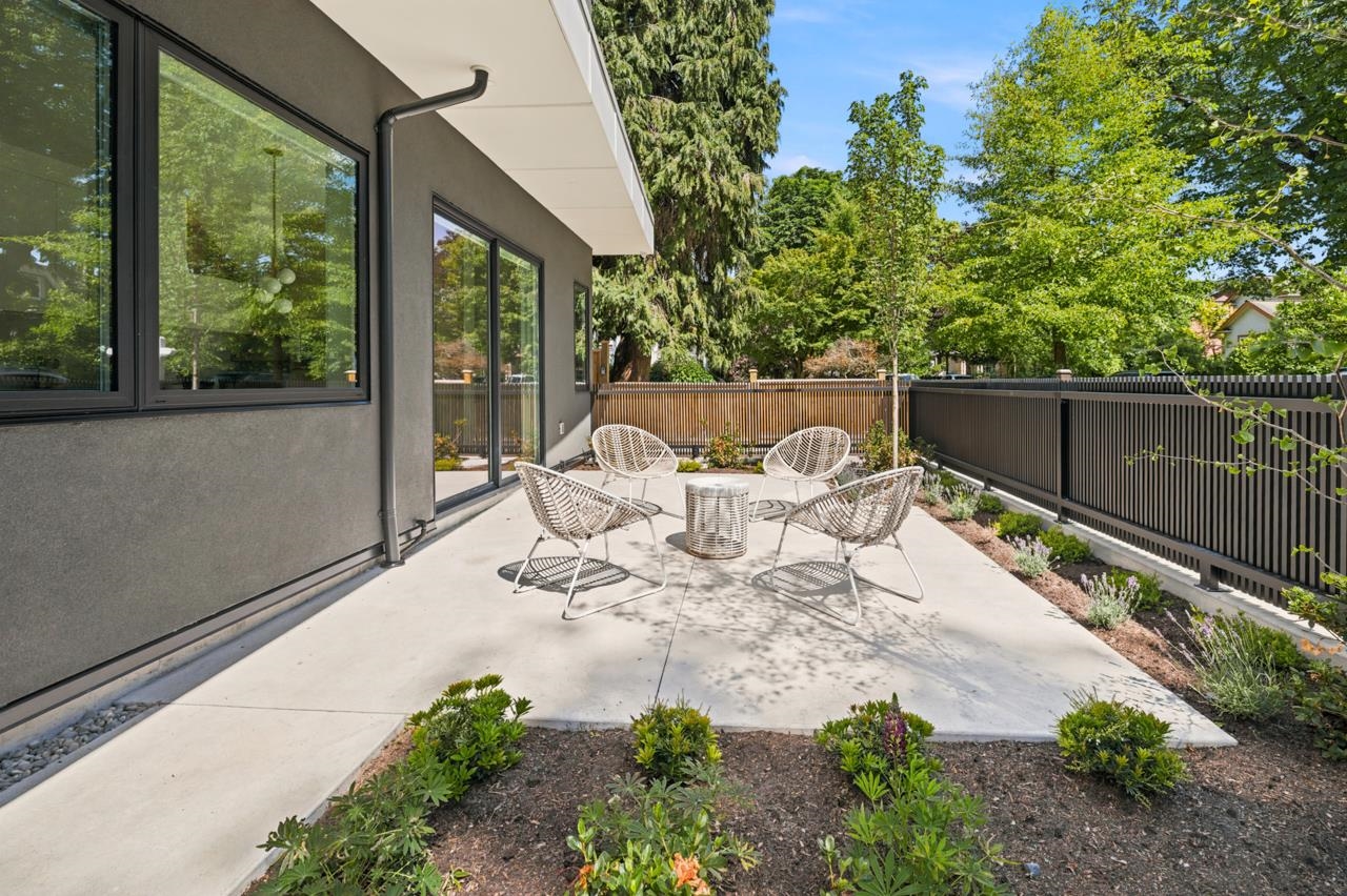 1 2511 KITCHENER STREET Unit: 1