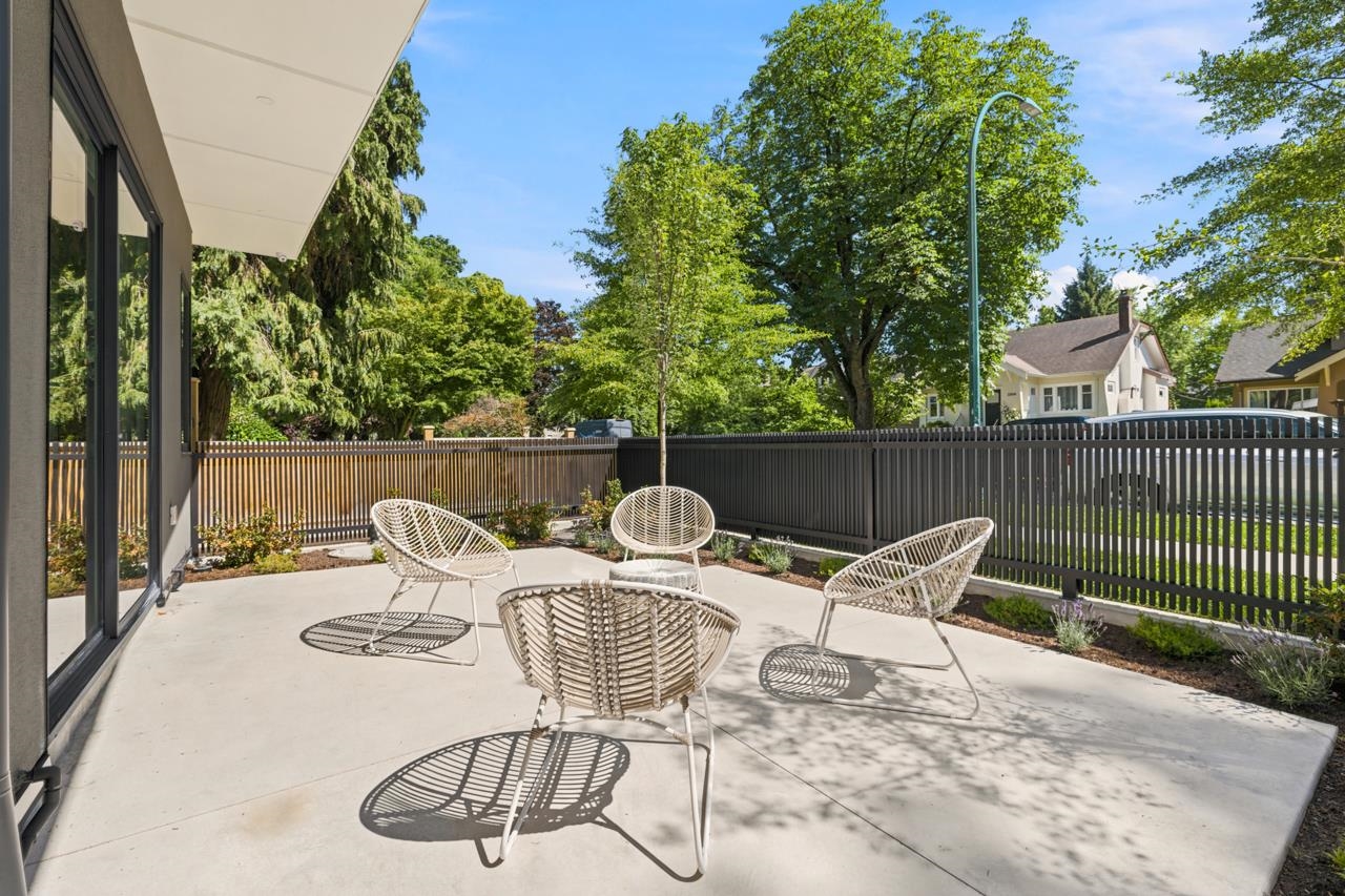 1 2511 KITCHENER STREET Unit: 1