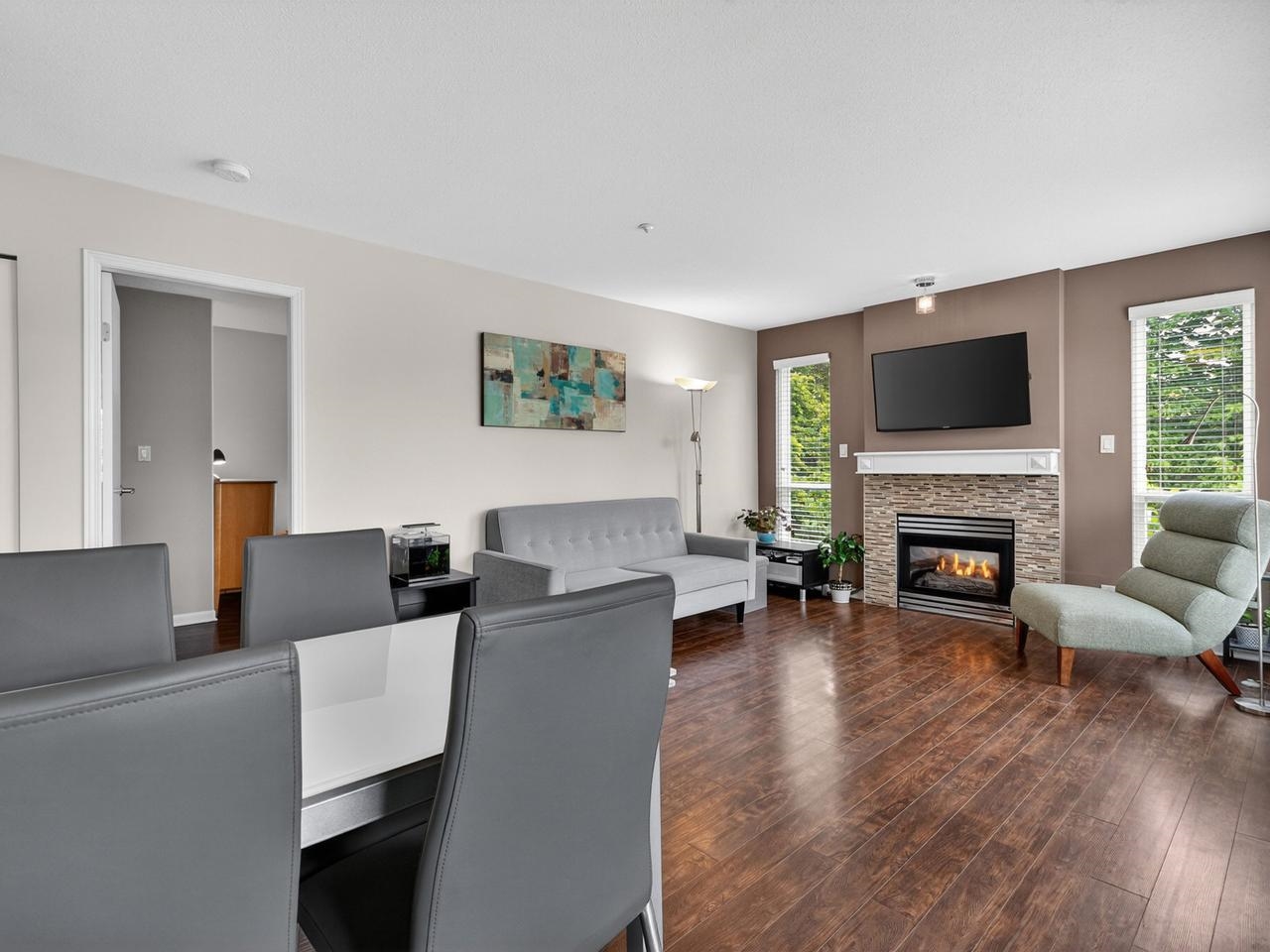 310 8495 JELLICOE STREET Unit: 310