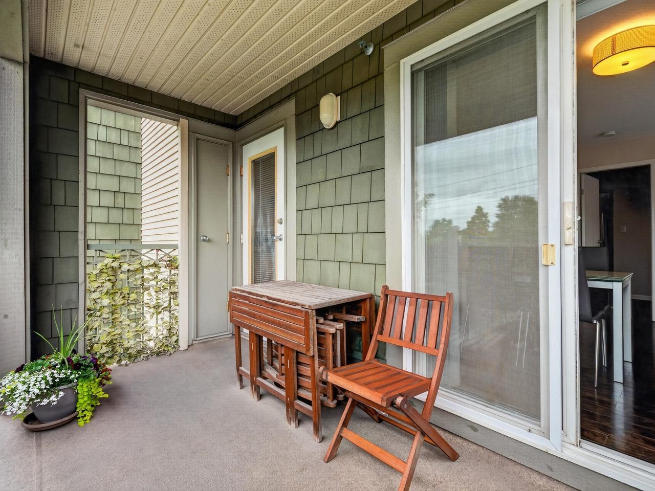 310 8495 JELLICOE STREET Unit: 310