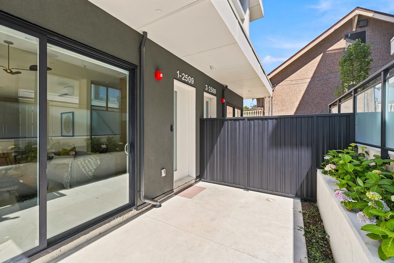 1 2509 KITCHENER STREET Unit: 1