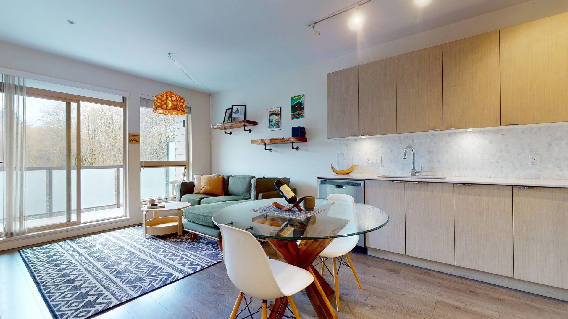 303 1150 BAILEY STREET Unit: 303