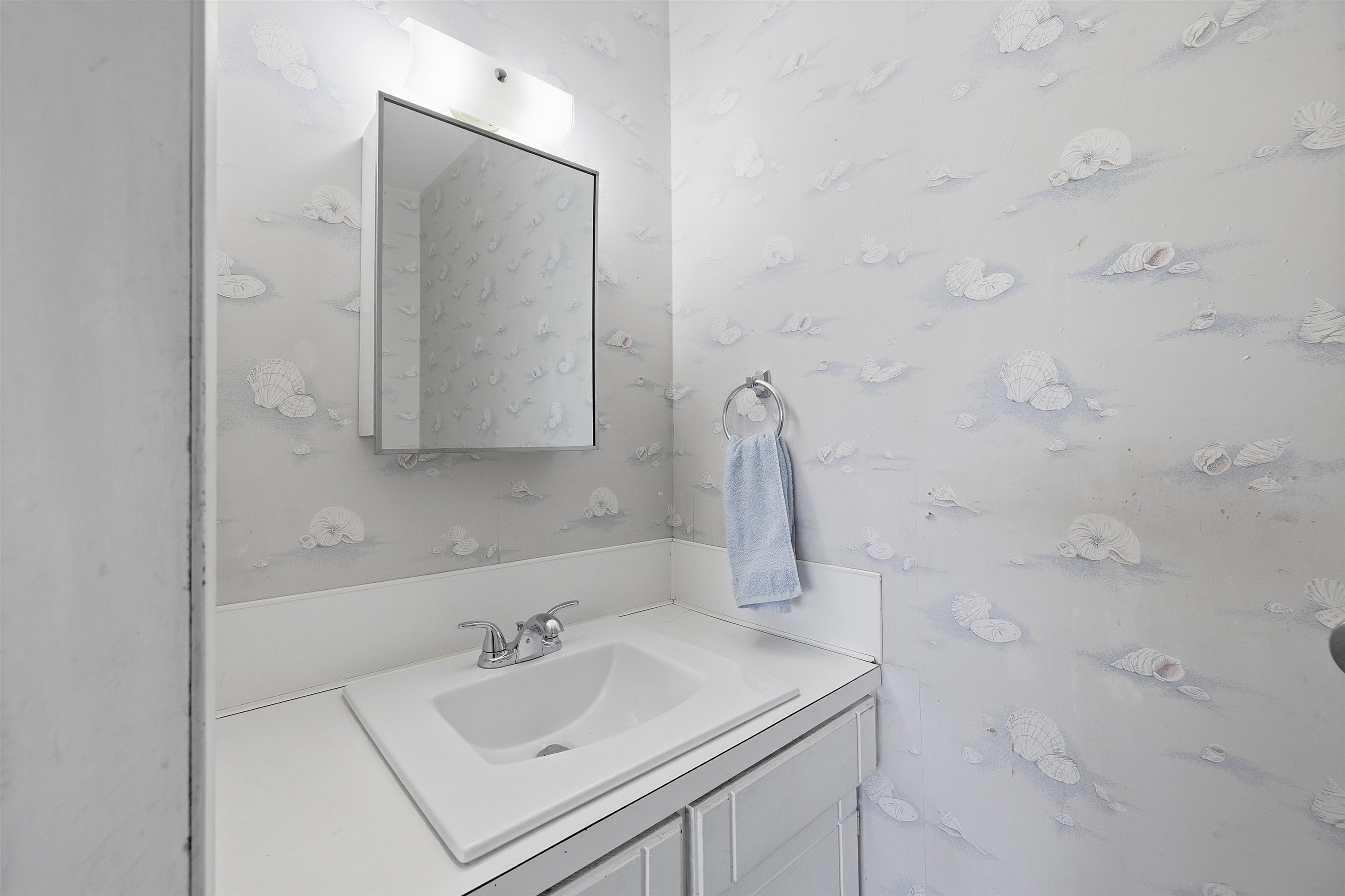 43 8491 RYAN ROAD Unit: 43