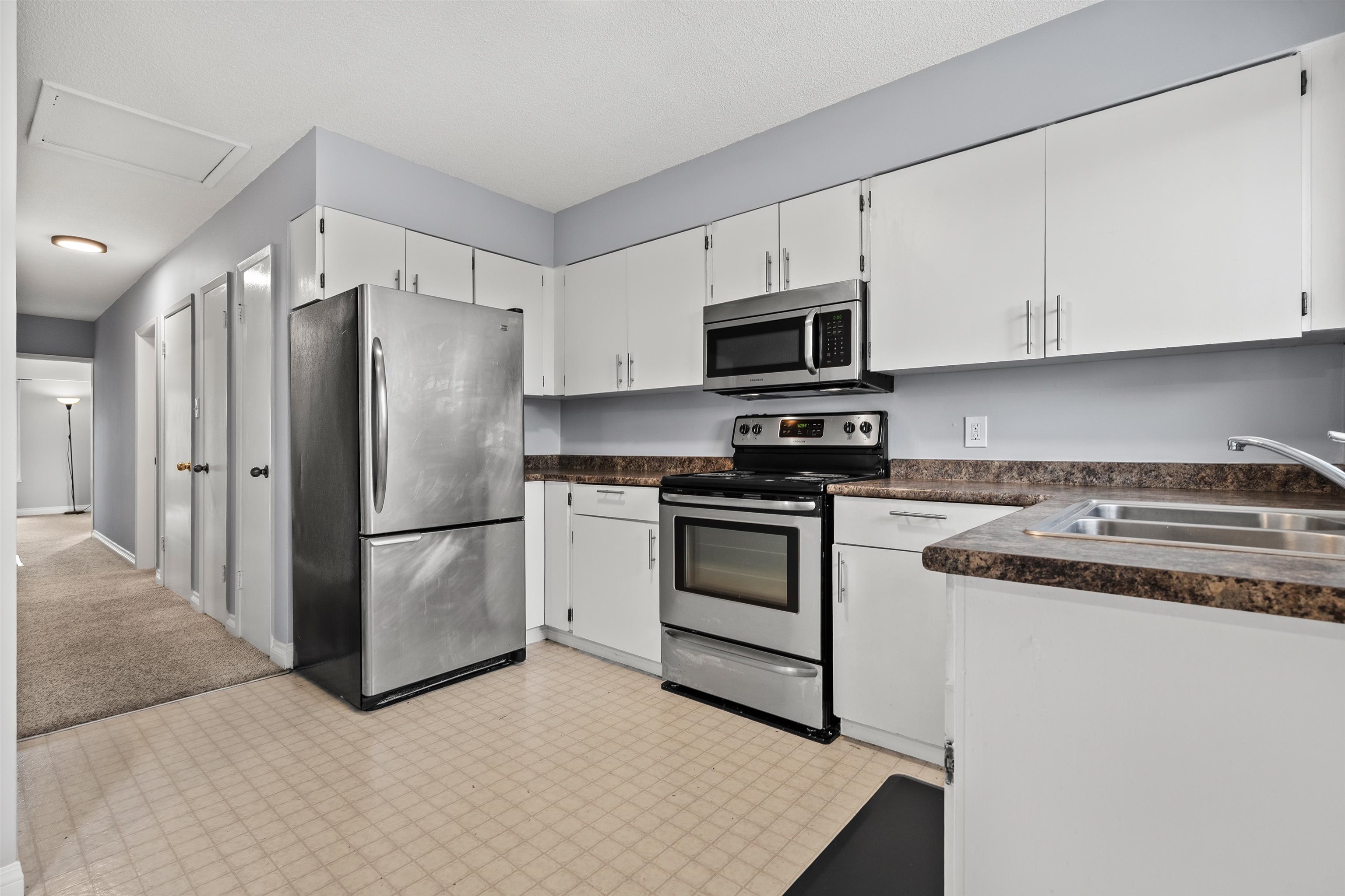 443-445 W KEITH ROAD