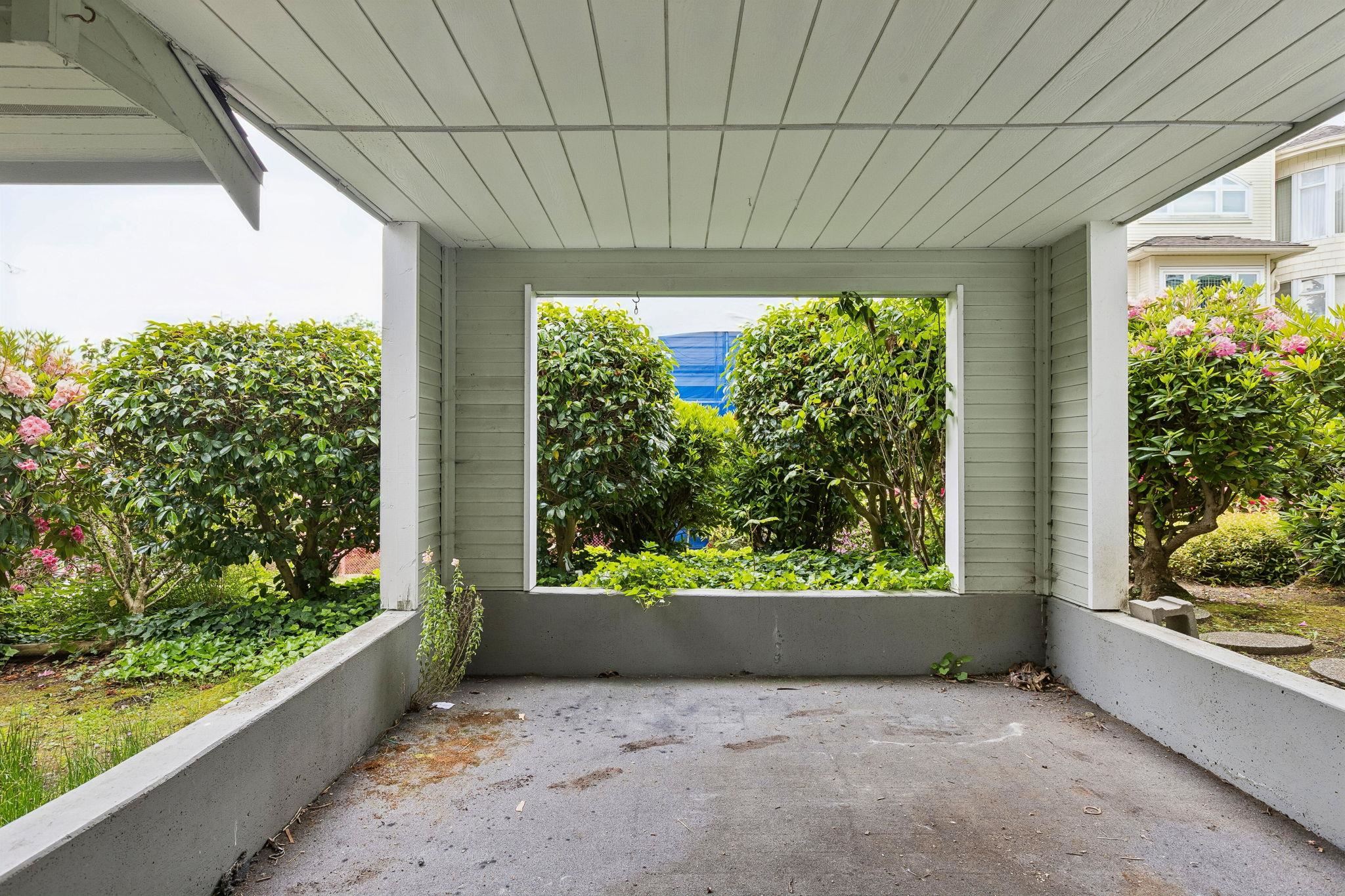 103 7580 COLUMBIA STREET Unit: 103