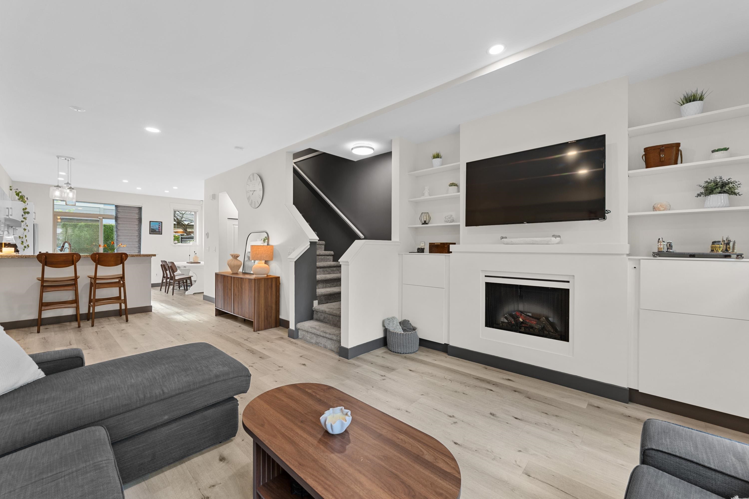 13 301 KLAHANIE DRIVE