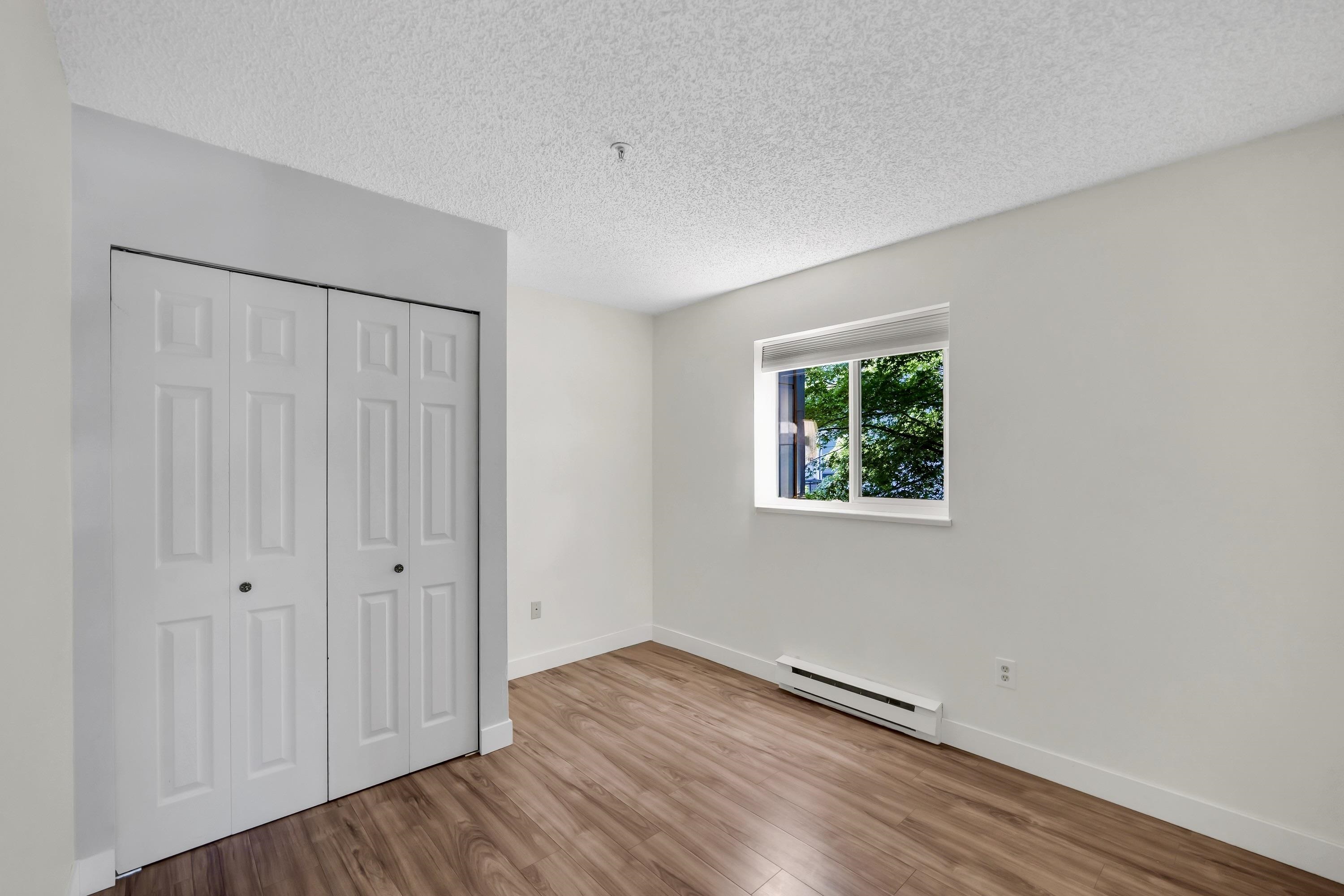 201B 40120 WILLOW CRESCENT Unit: 201B
