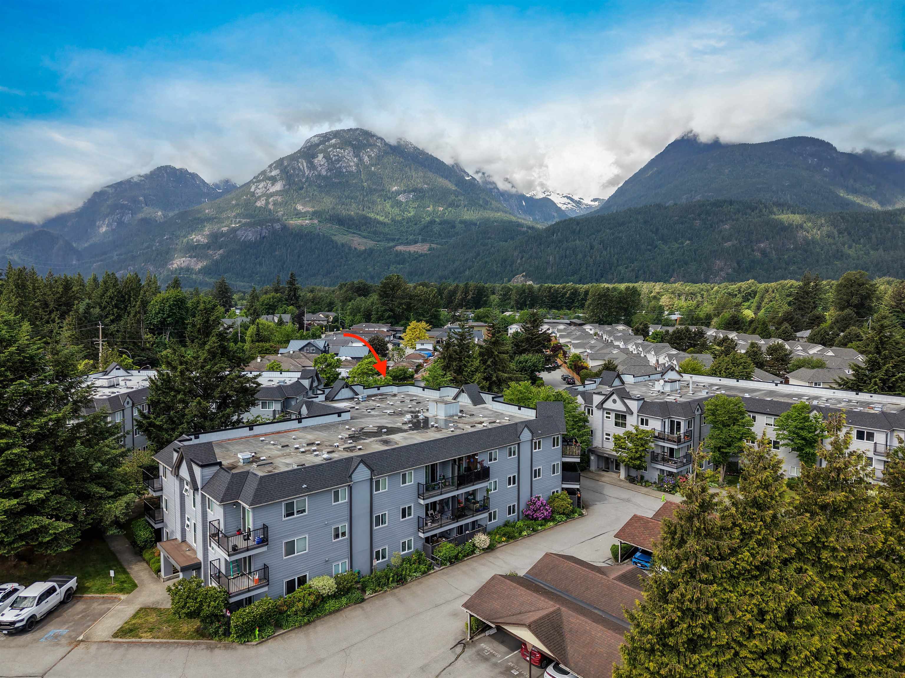 201B 40120 WILLOW CRESCENT Unit: 201B