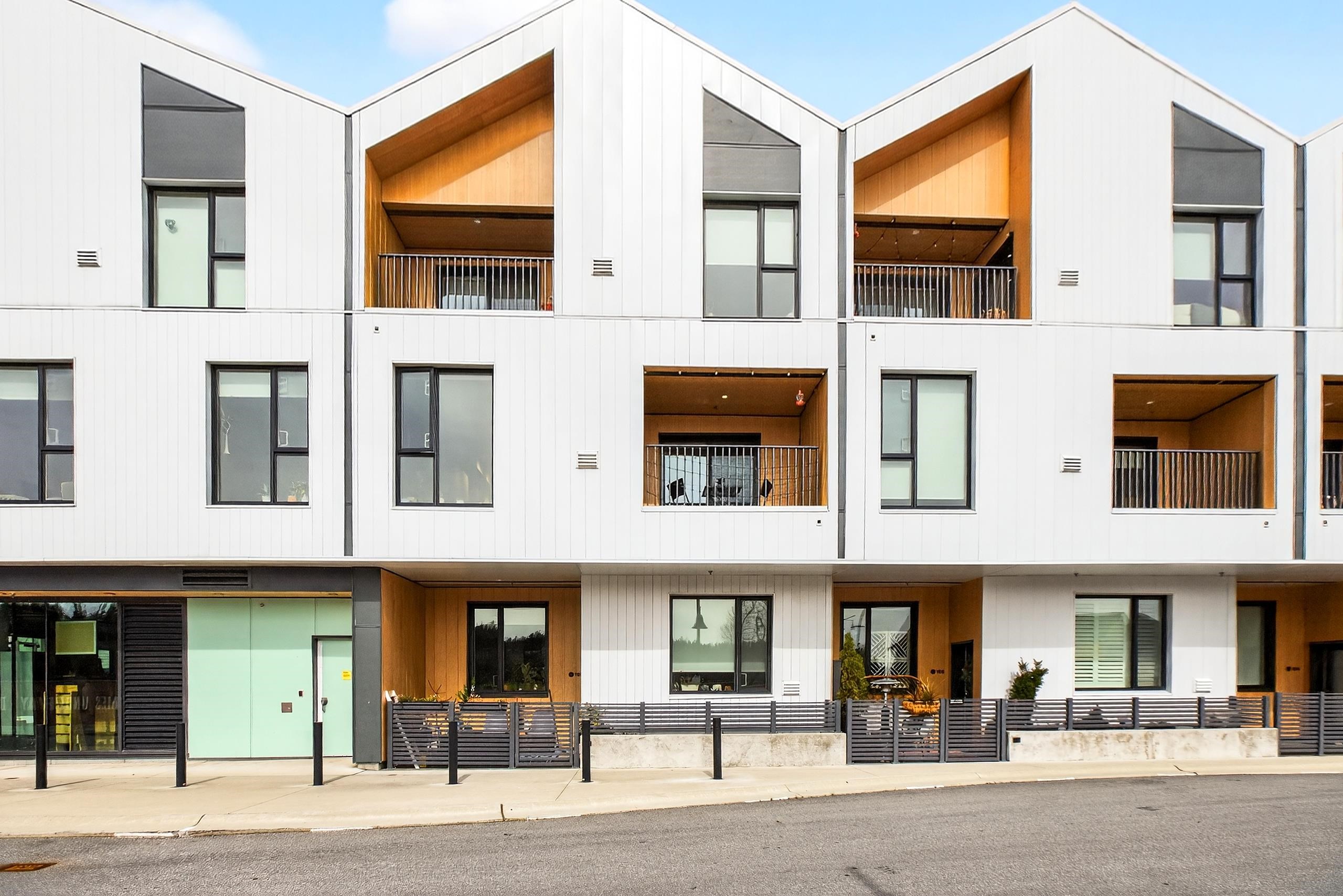 206 251 BOUNDARY BAY ROAD Unit: 206