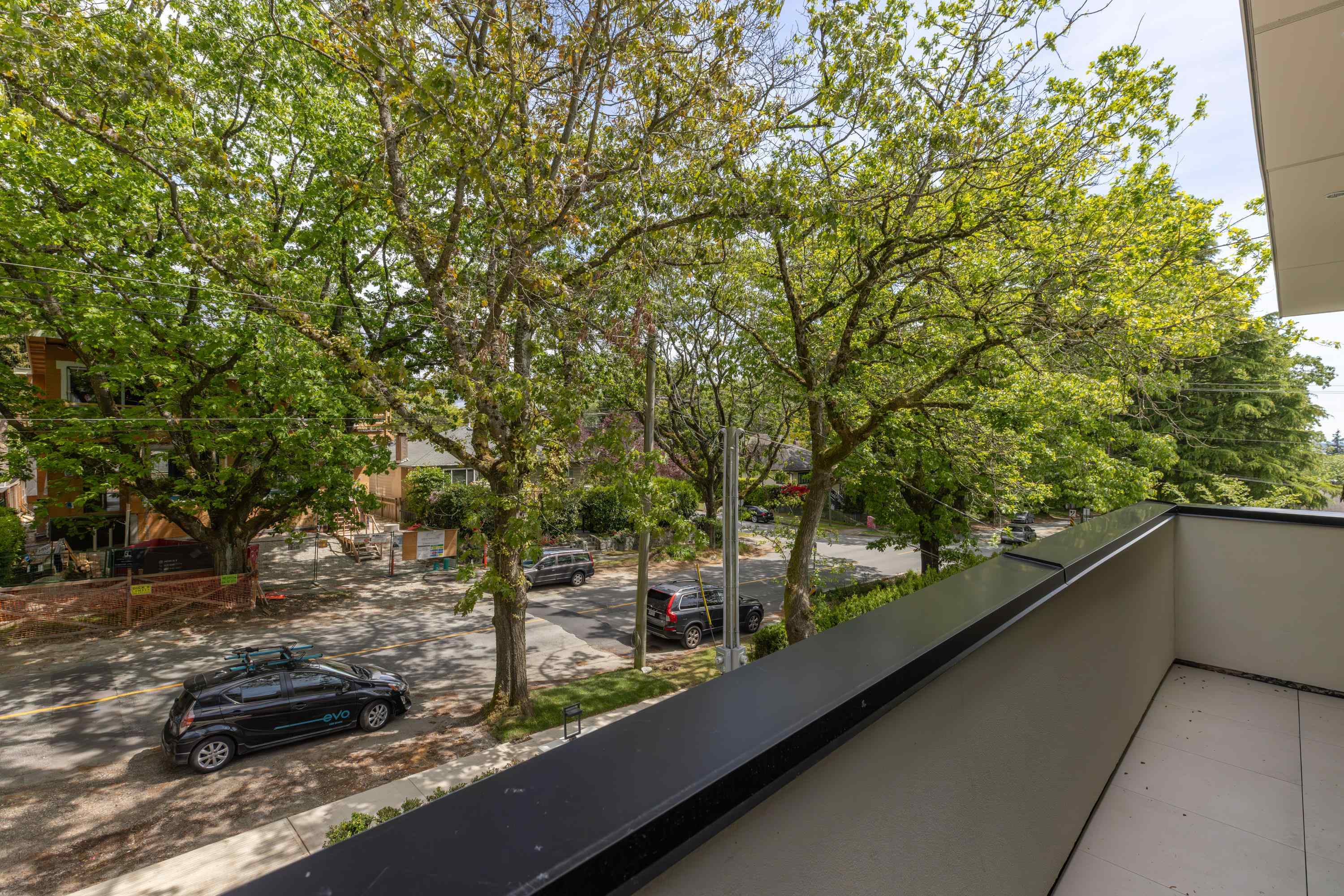 2 5061 BLENHEIM STREET Unit: 2