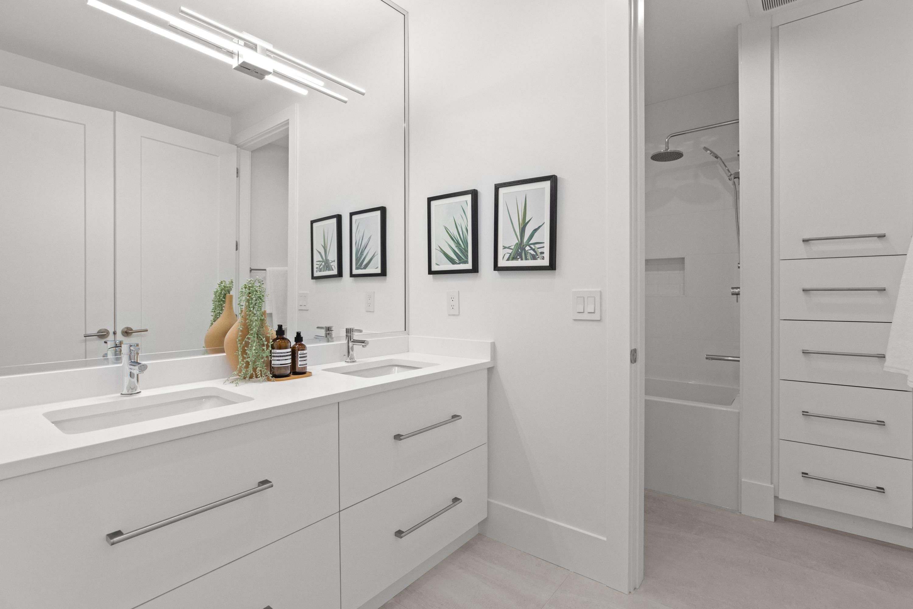 2 5061 BLENHEIM STREET Unit: 2