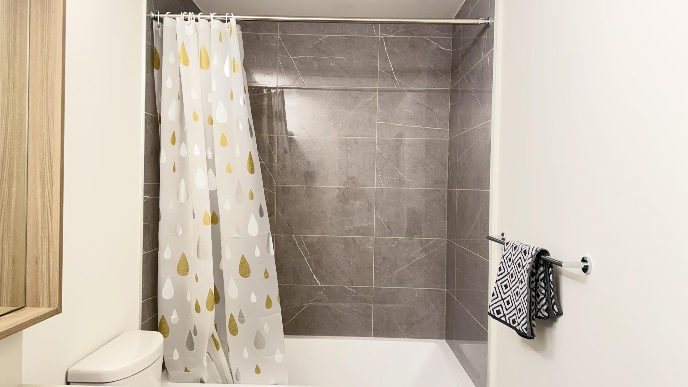 204 13777 75A AVENUE Unit: 204