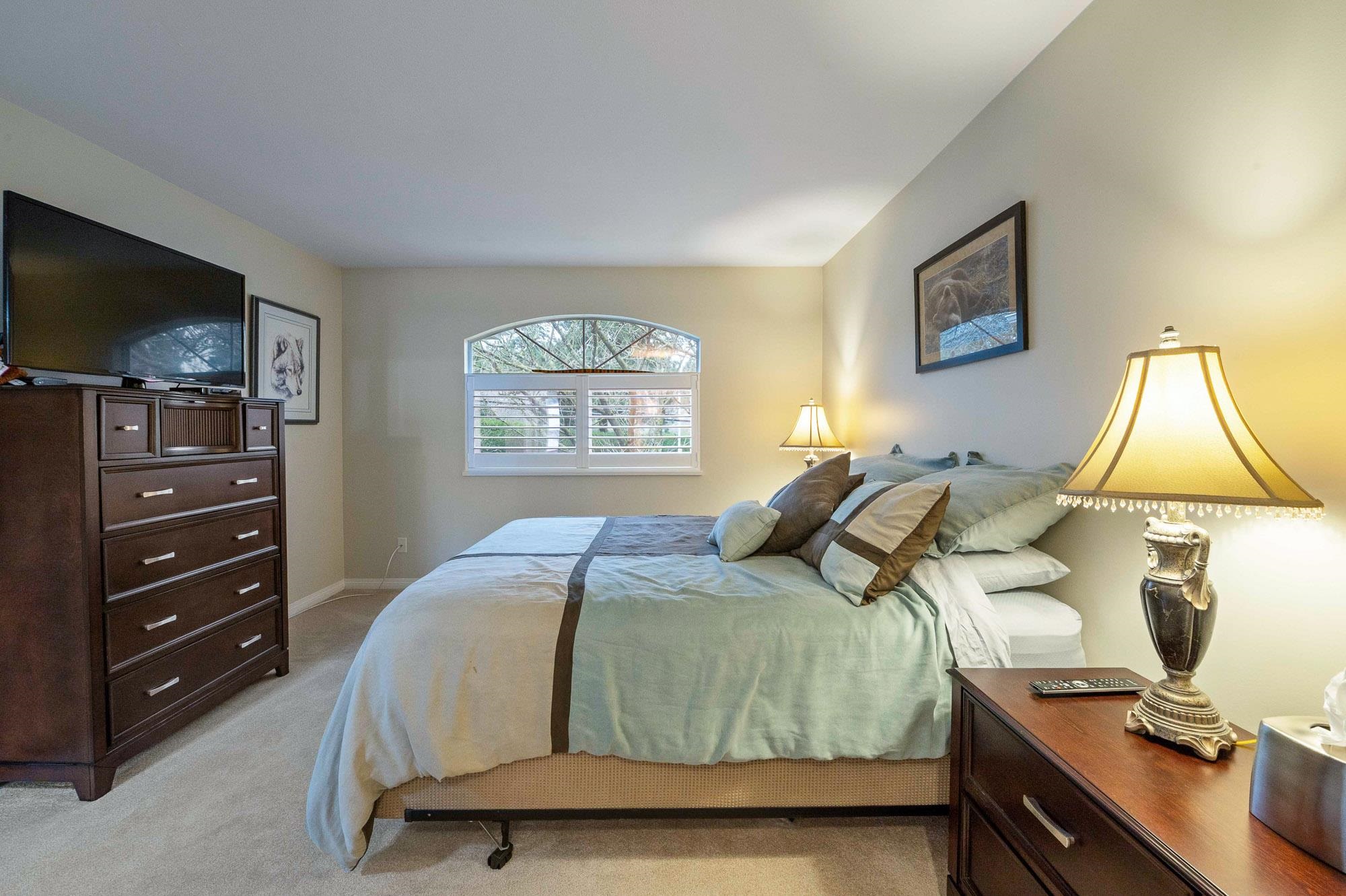 67 2500 152 STREET Unit: 67
