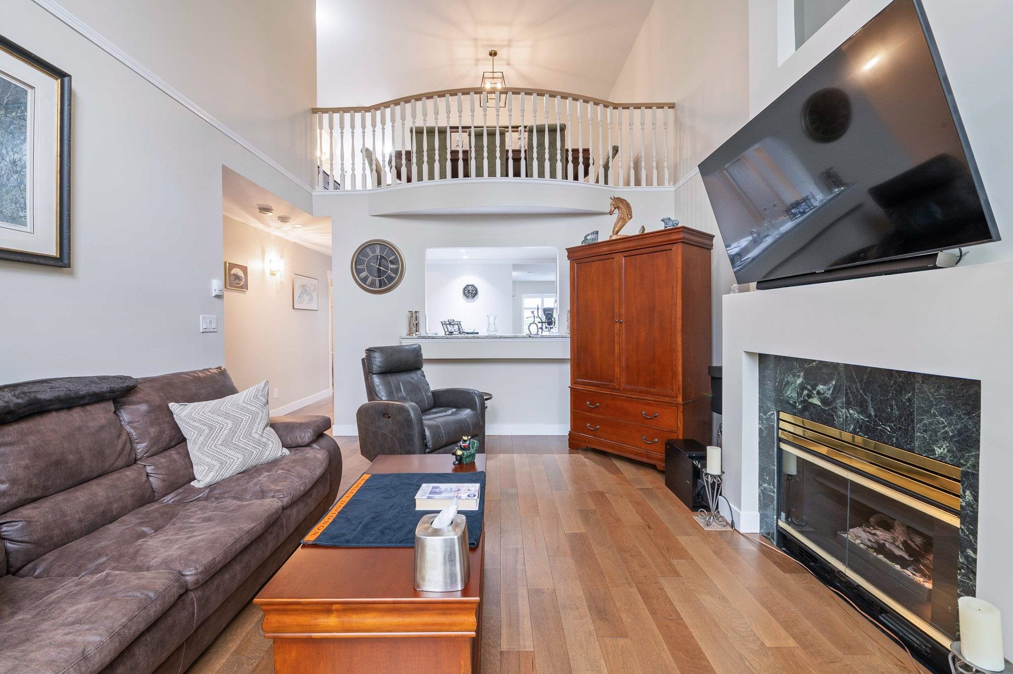 67 2500 152 STREET Unit: 67