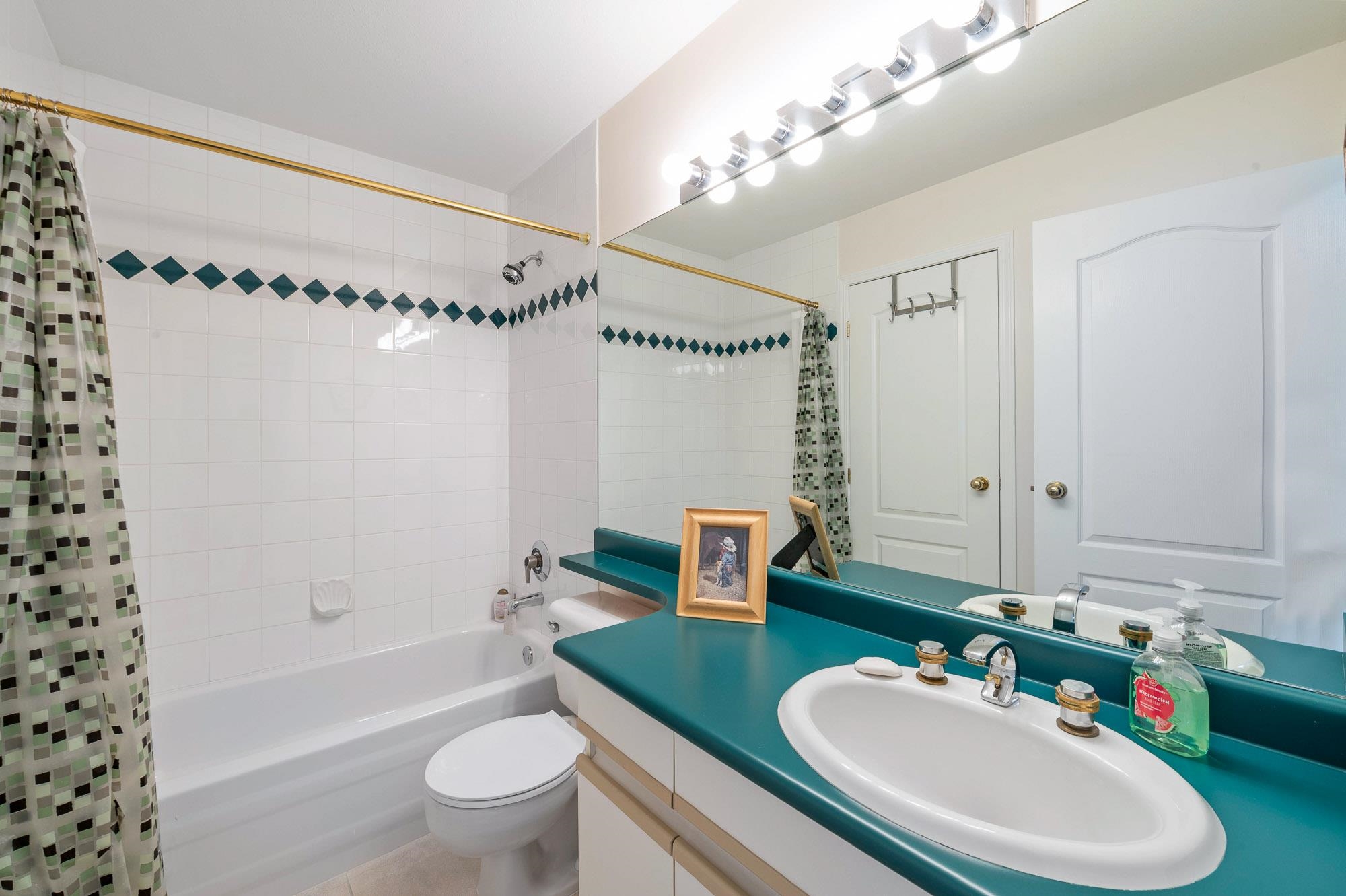 67 2500 152 STREET Unit: 67