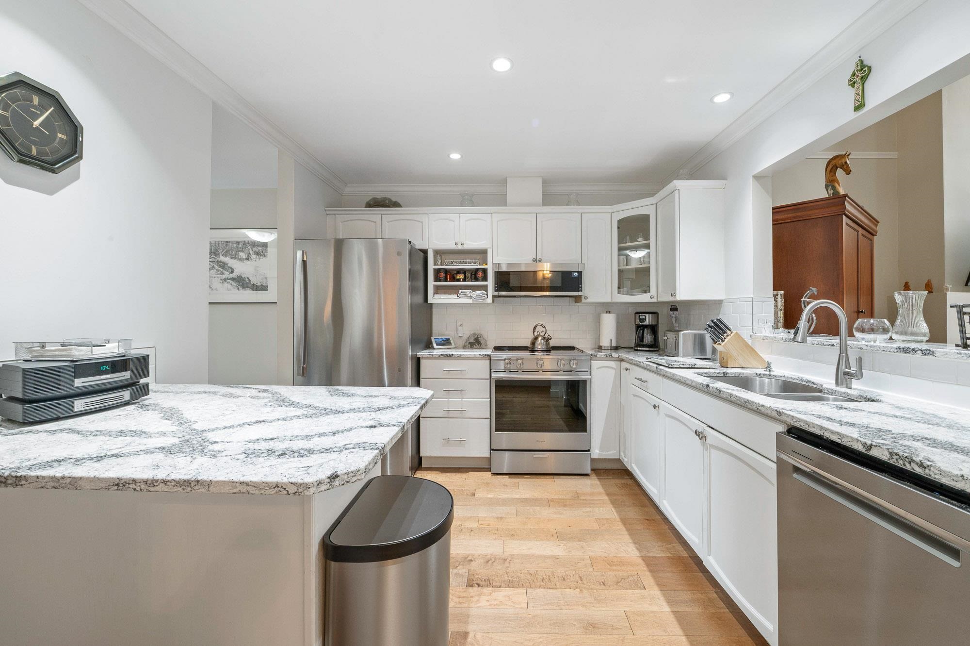 67 2500 152 STREET Unit: 67