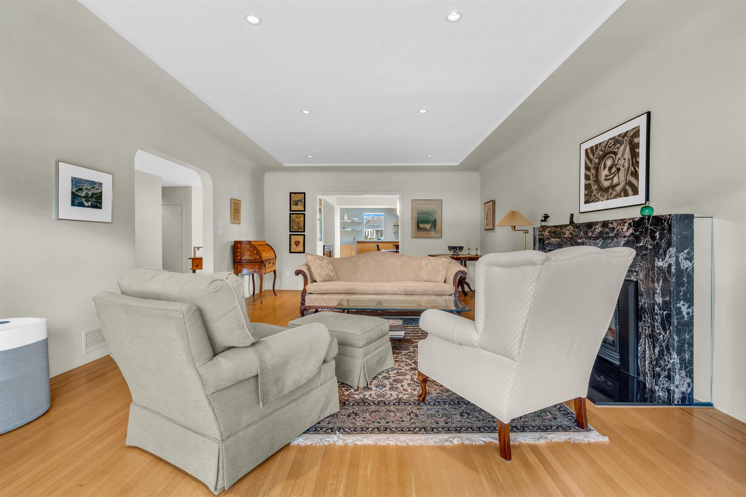1549 W 33RD AVENUE