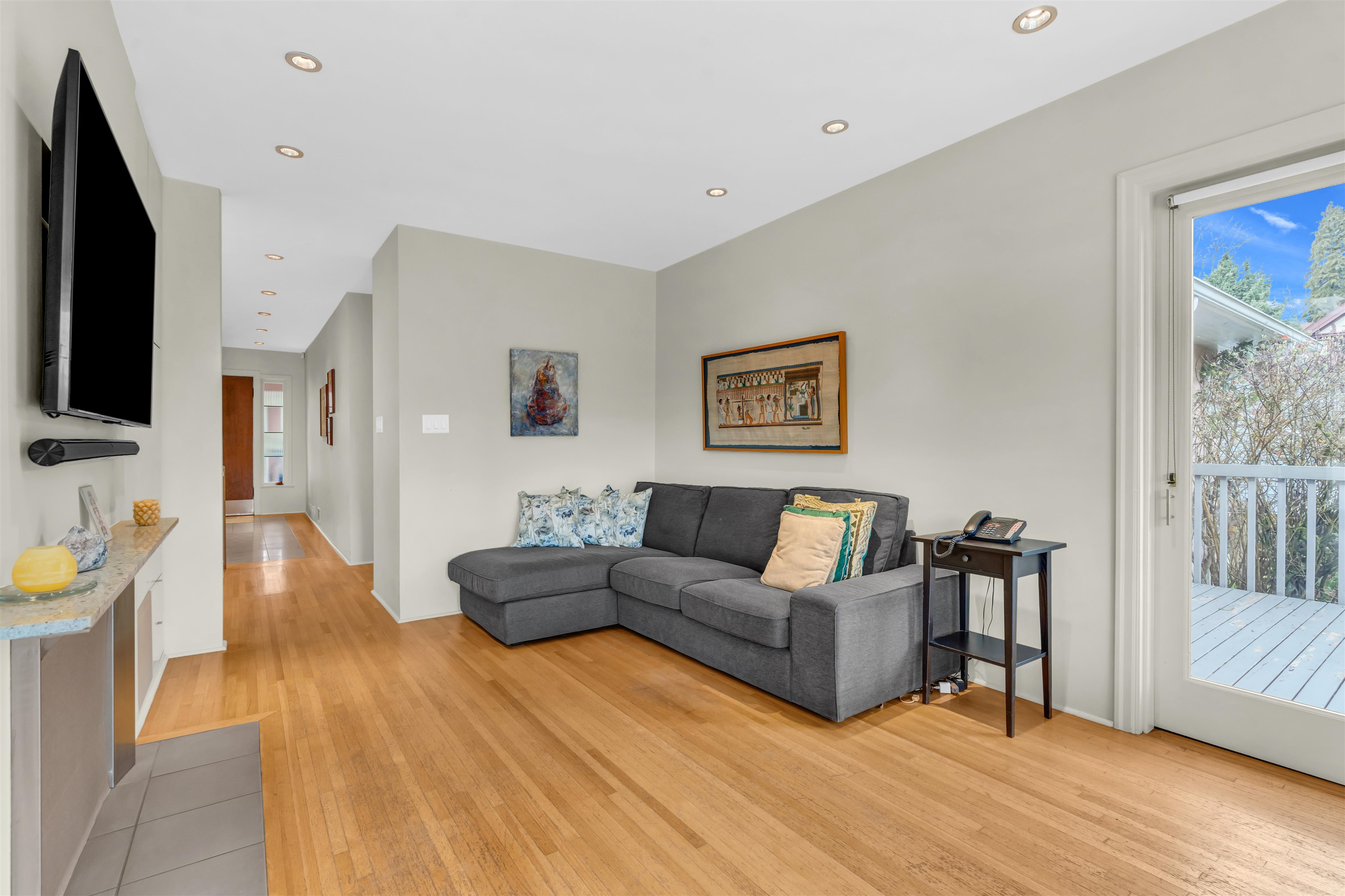1549 W 33RD AVENUE