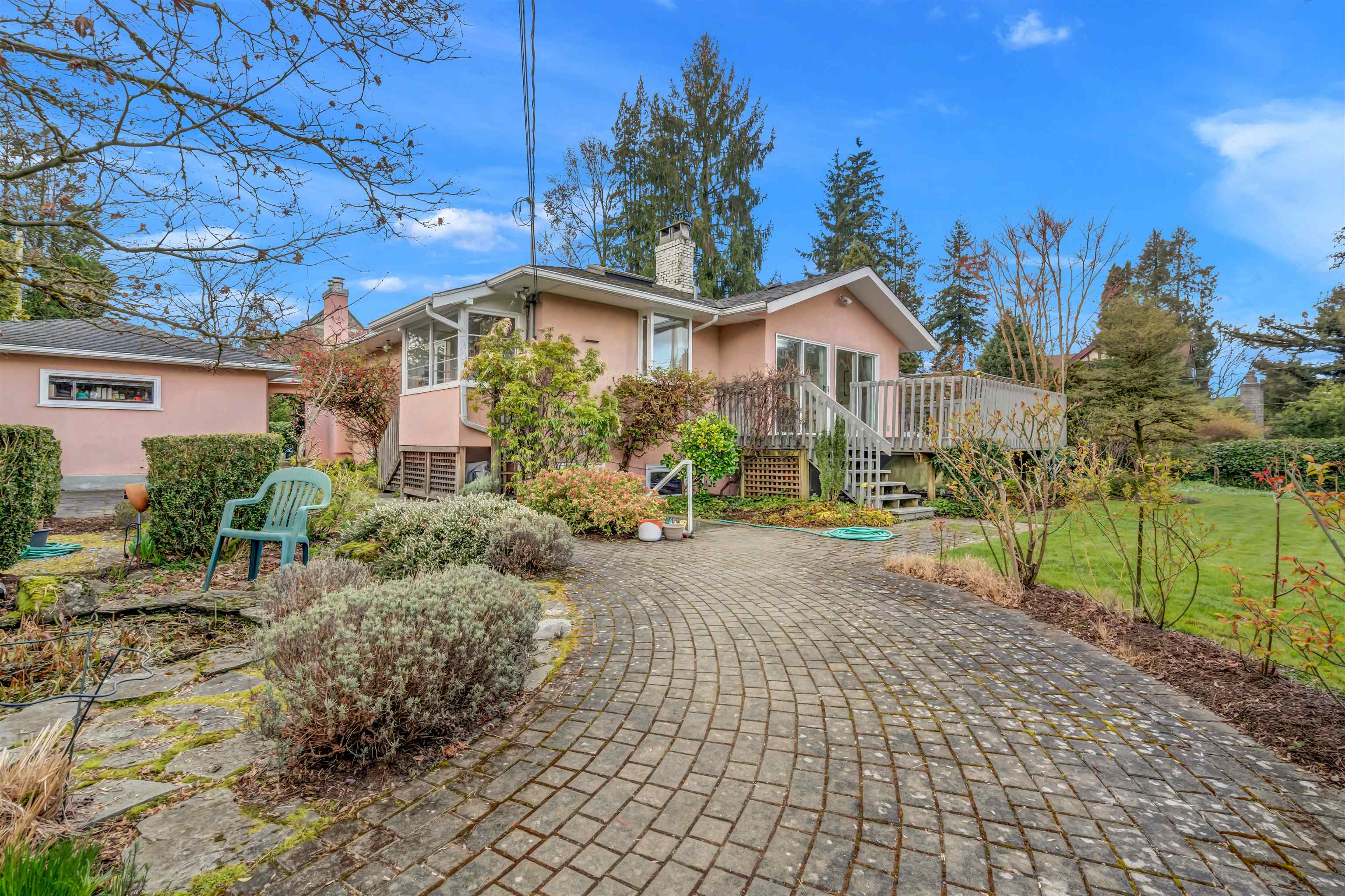 1549 W 33RD AVENUE