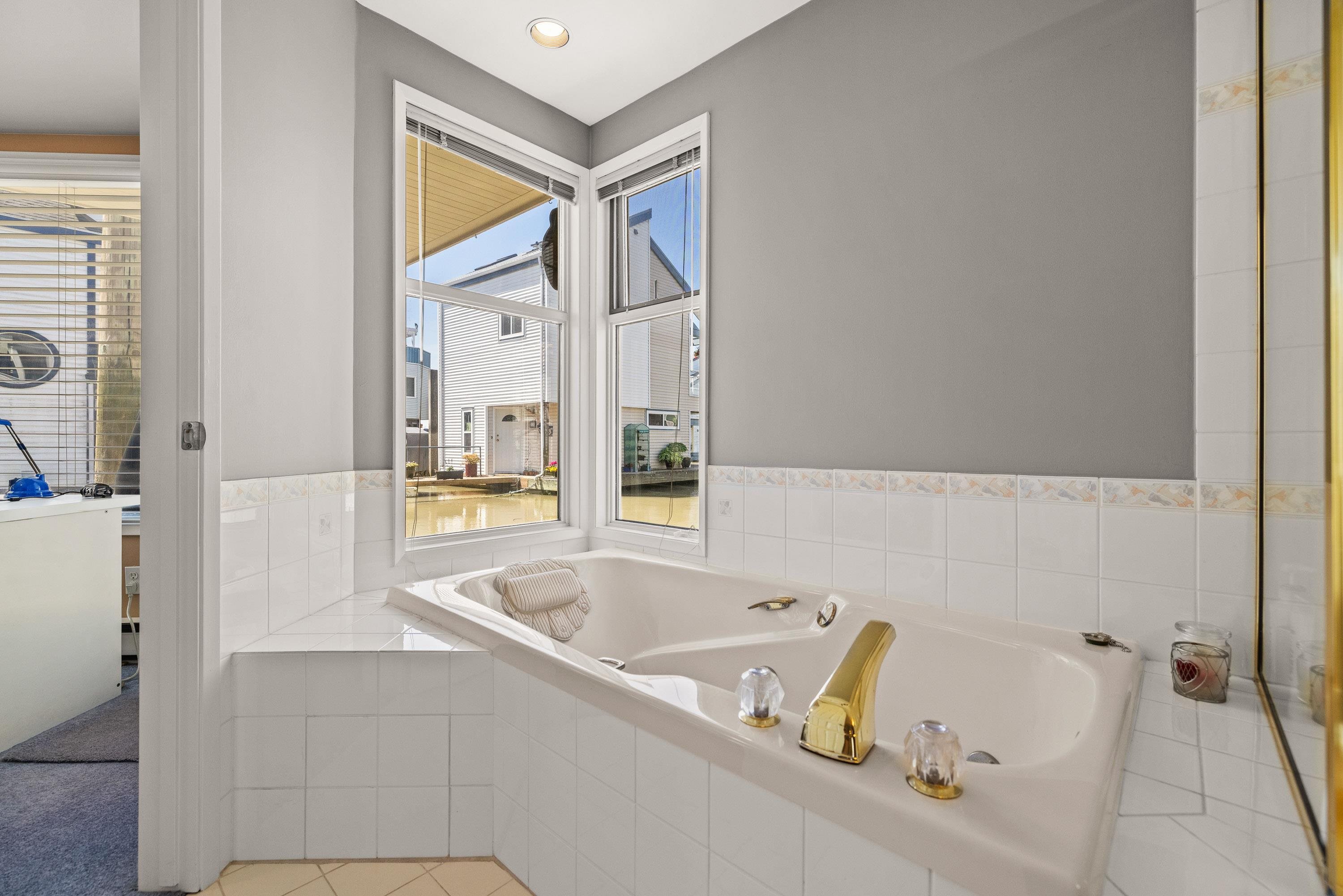 36 3459 W RIVER ROAD Unit: 36