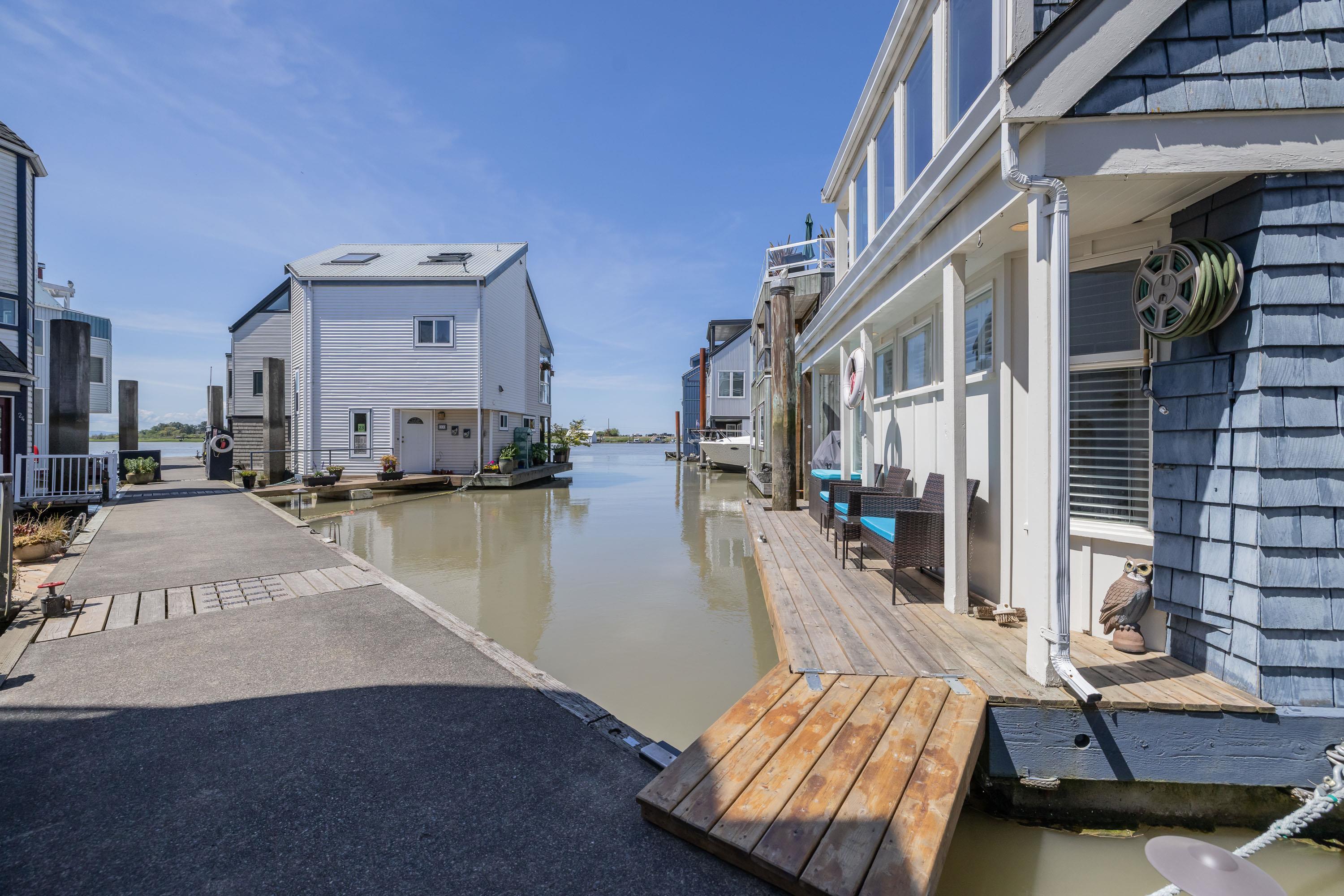 36 3459 W RIVER ROAD Unit: 36