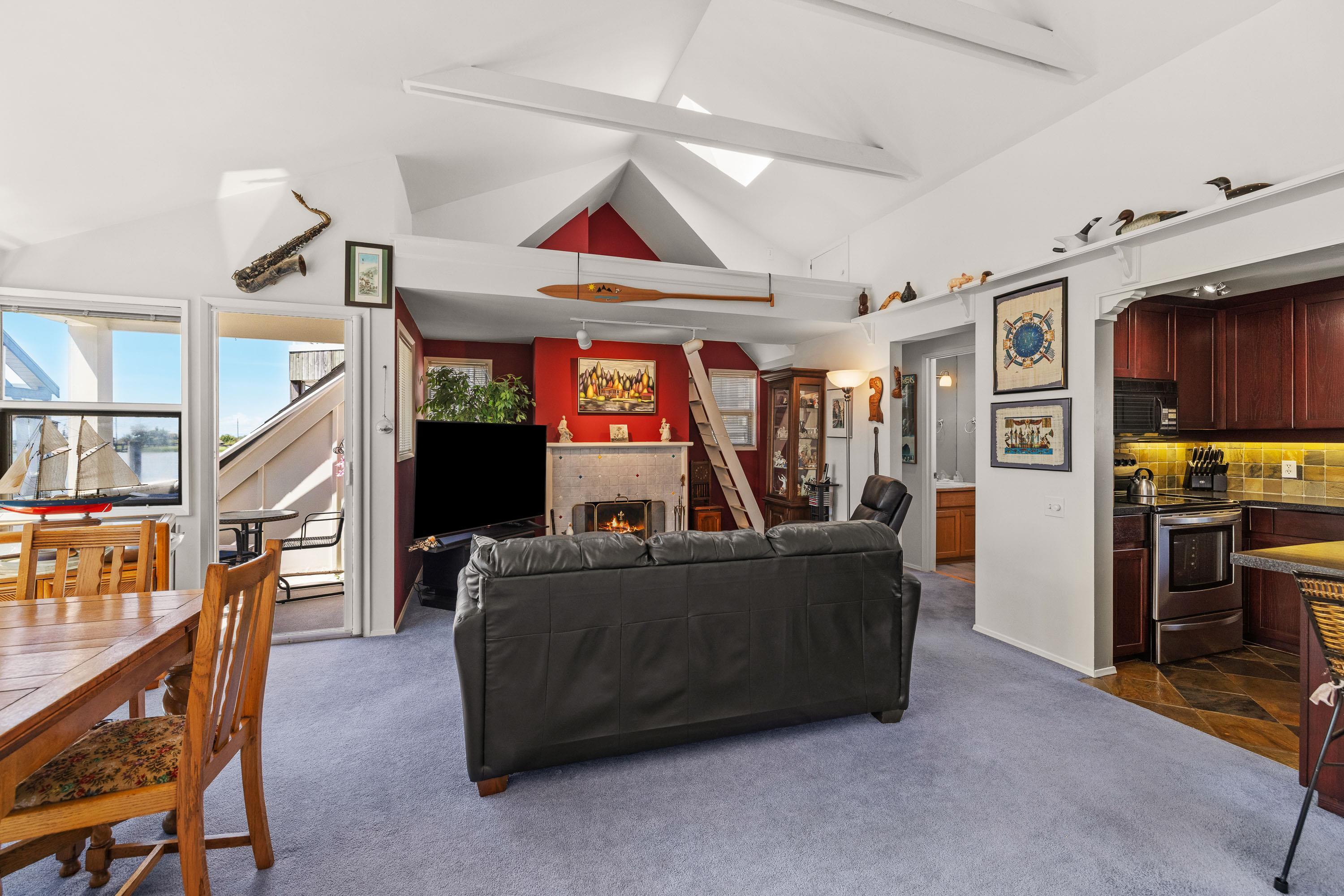 36 3459 W RIVER ROAD Unit: 36