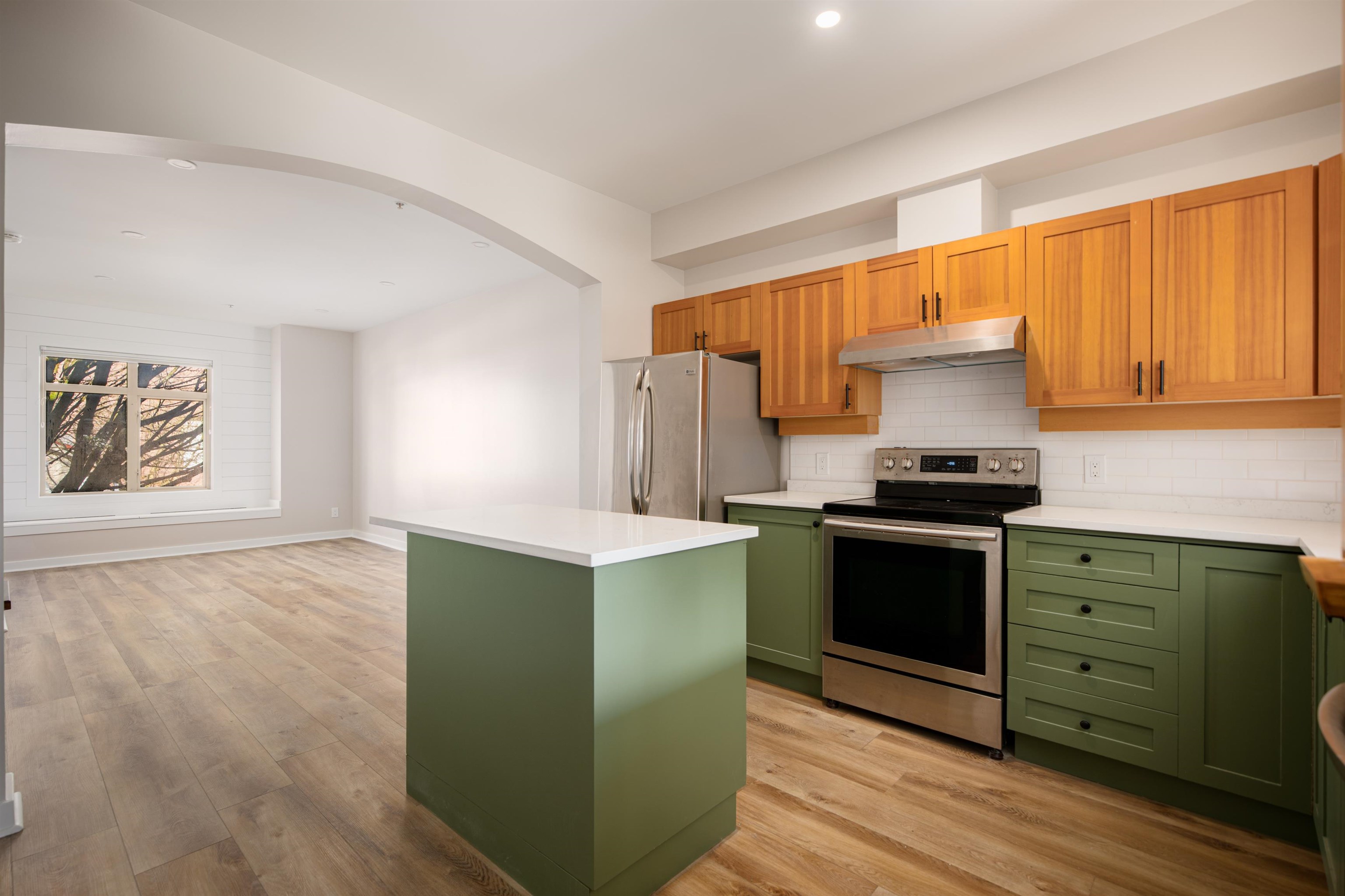 225 18 JACK MAHONY PLACE Unit: 225