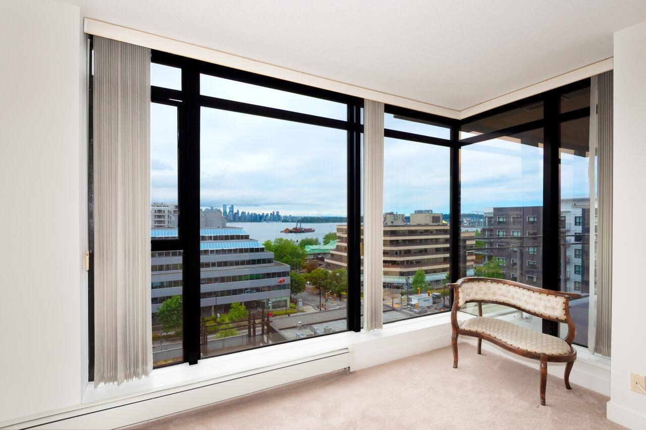 712 175 W 1ST STREET Unit: 712