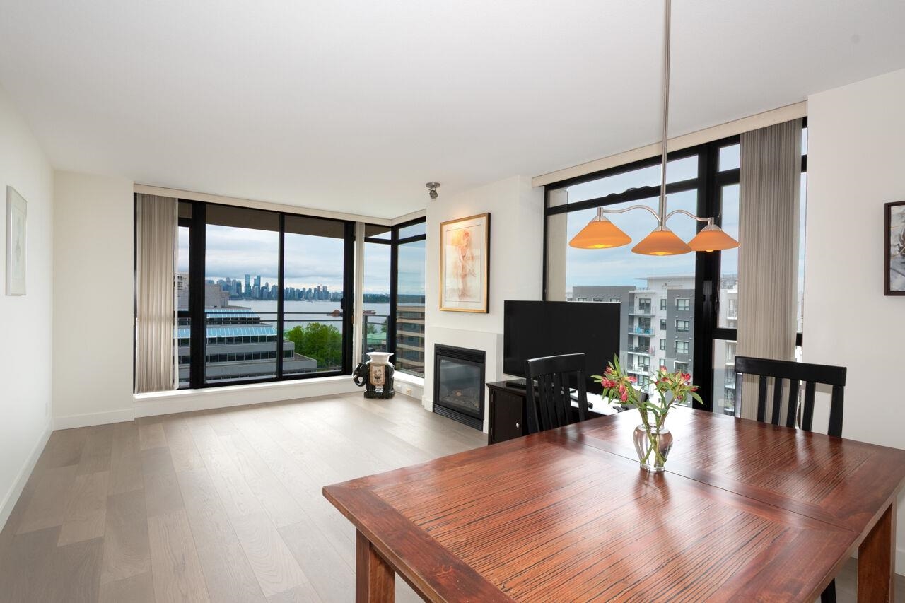 712 175 W 1ST STREET Unit: 712