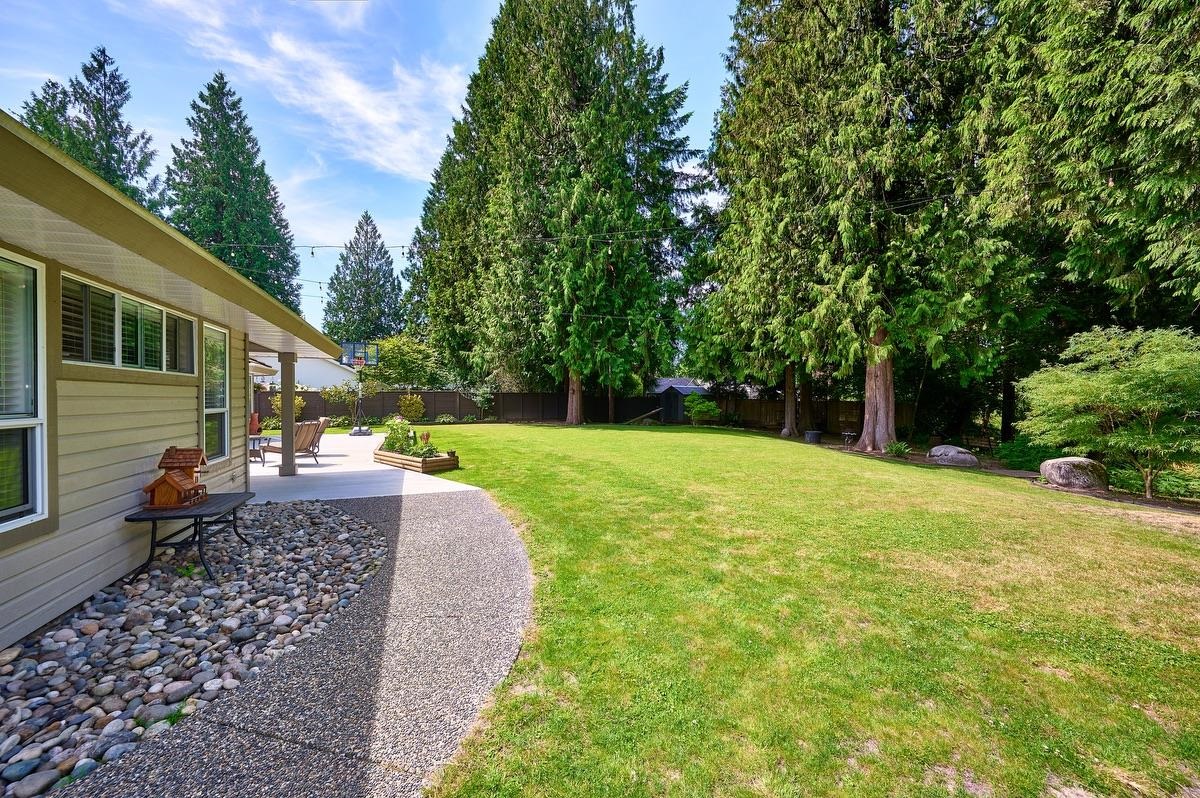 11 23100 129 AVENUE Unit: 11