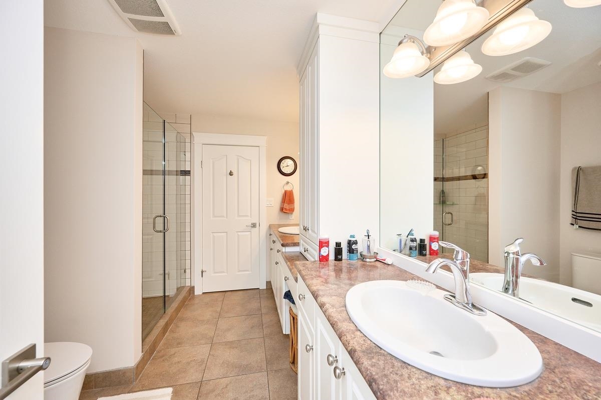 11 23100 129 AVENUE Unit: 11