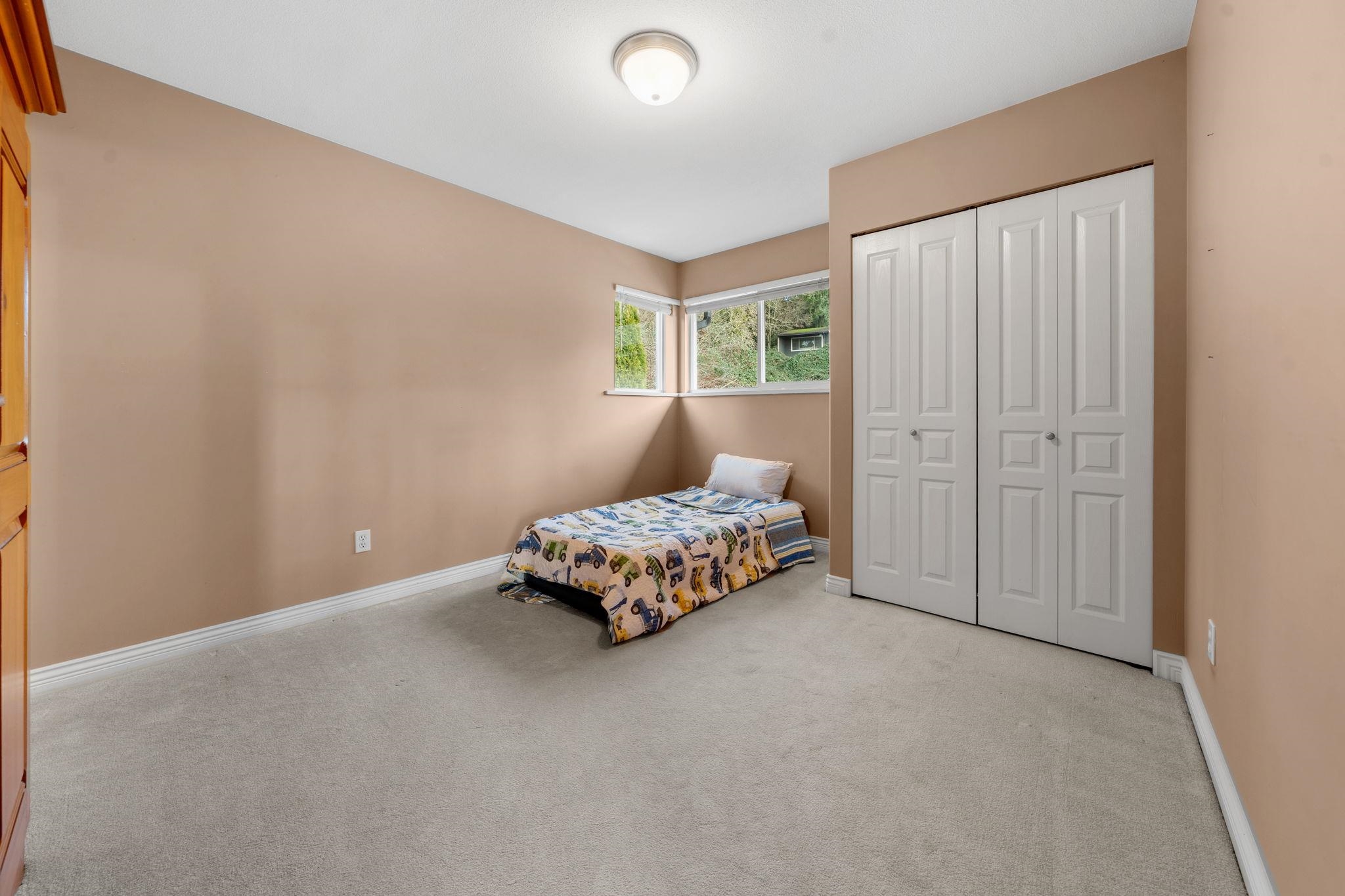 6 11442 BEST STREET