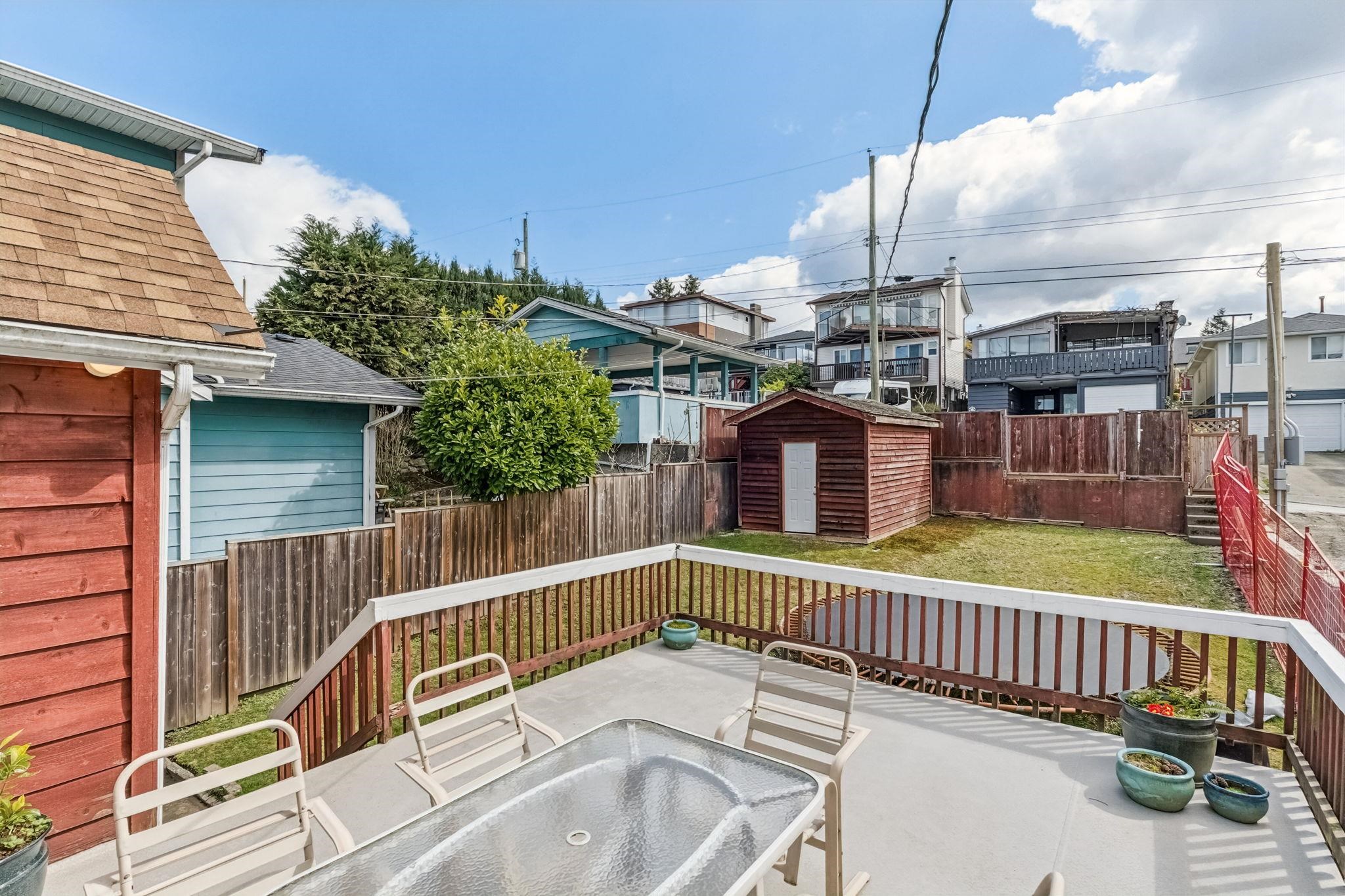 16 N HYTHE AVENUE